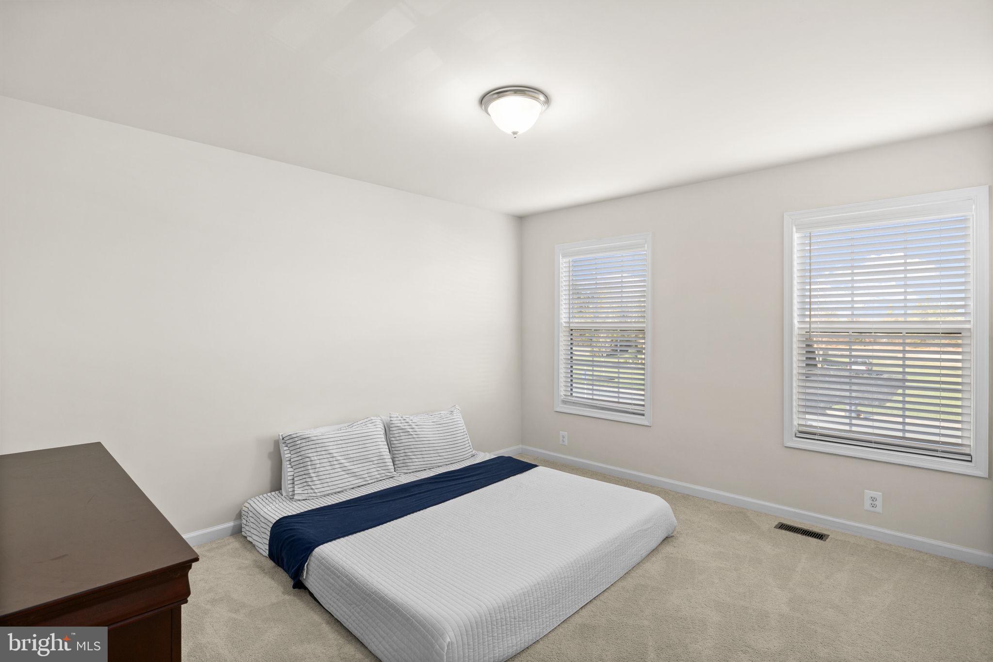 LIBERTY HALL - Residential