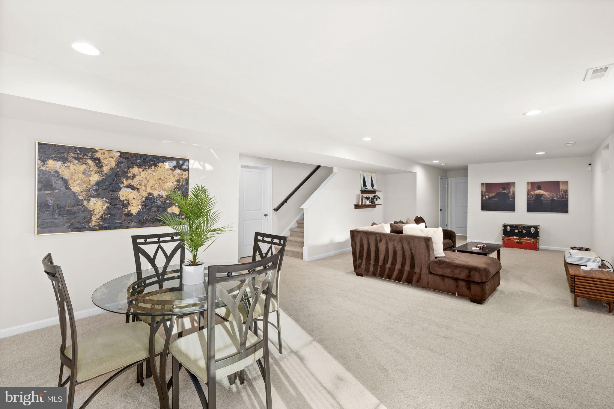 LIBERTY HALL - Residential