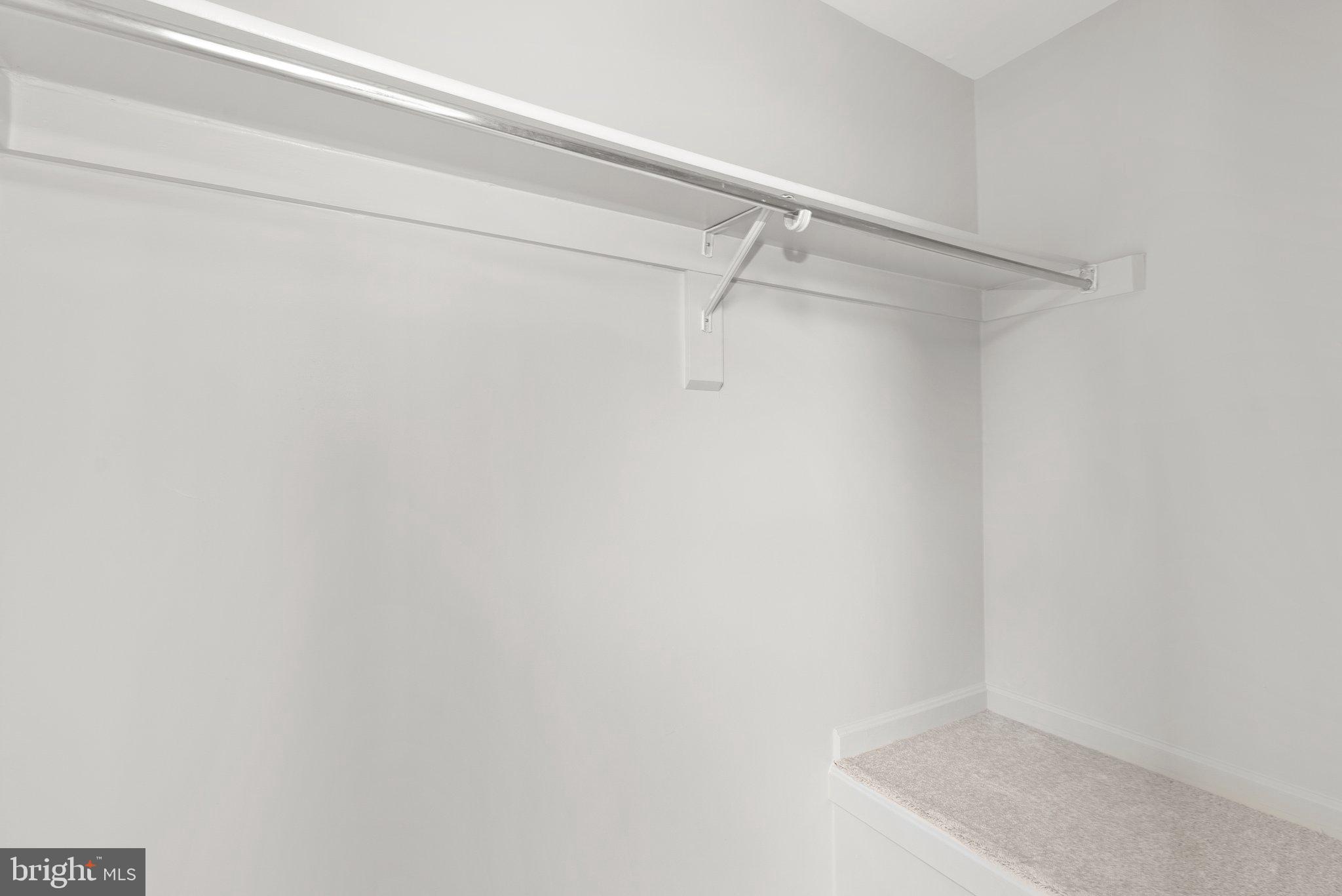 LAYHILL VIEW - Residential