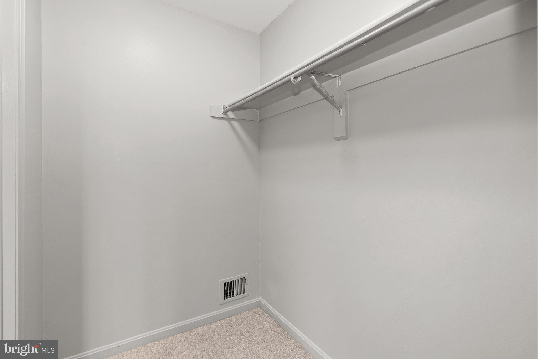 LAYHILL VIEW - Residential