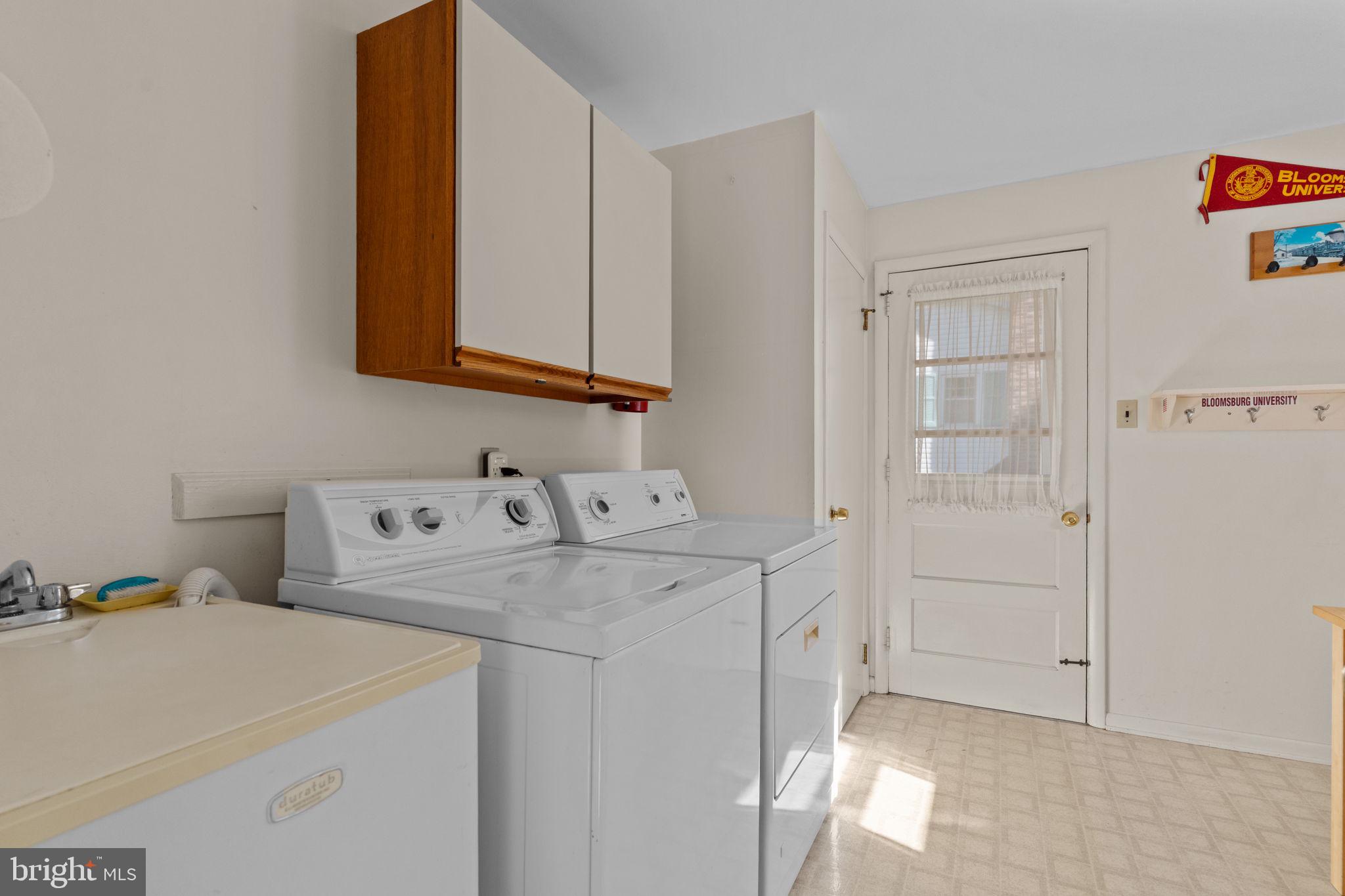 GRAVEL HILL FARM - Residential