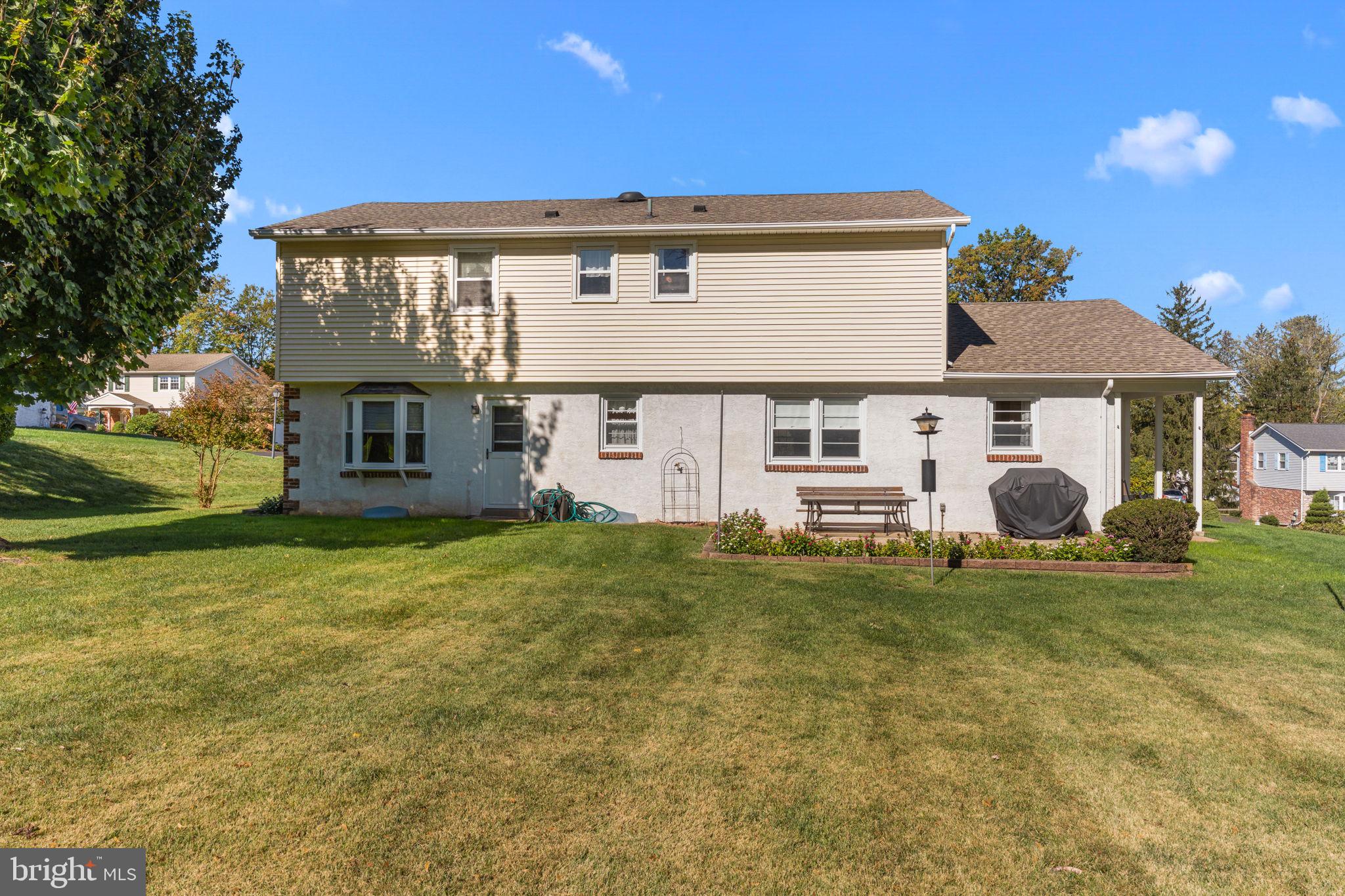 GRAVEL HILL FARM - Residential