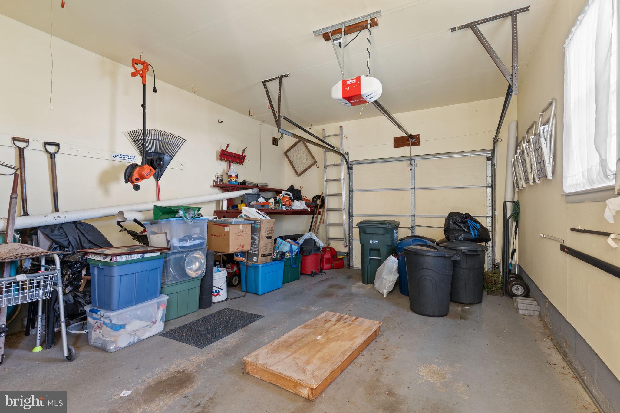 GRAVEL HILL FARM - Residential