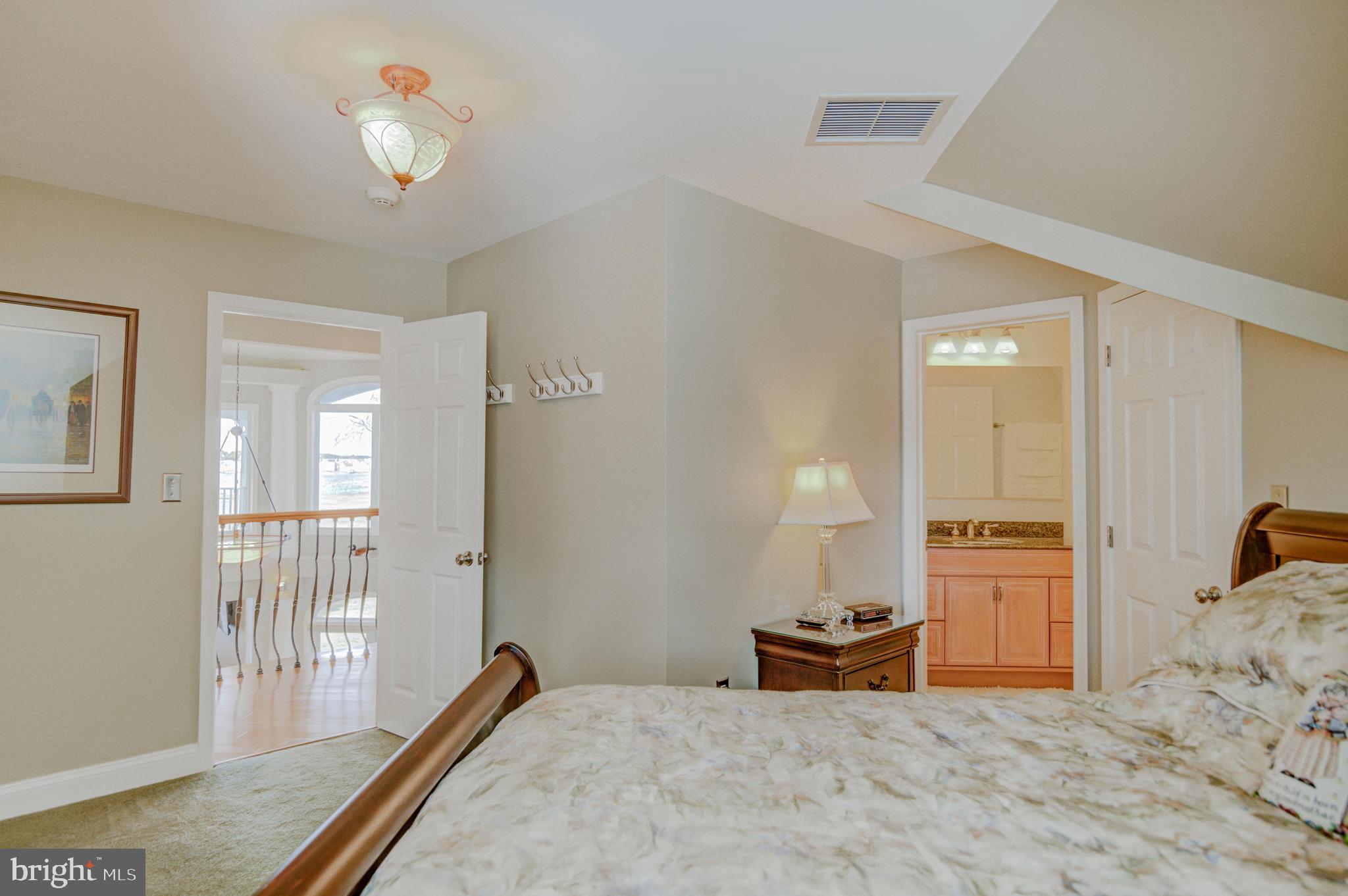 OCEAN PINES - THE POINT - Residential