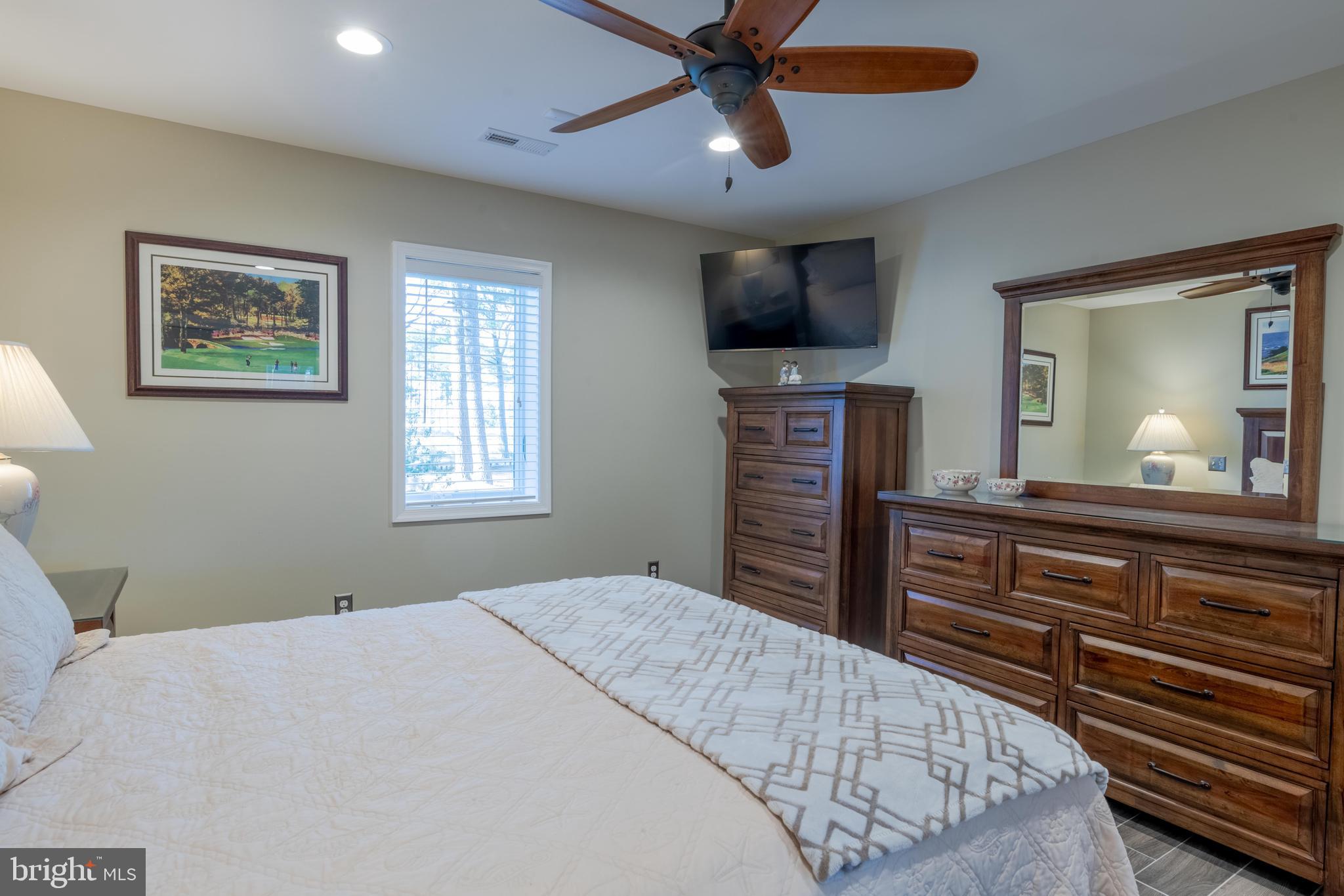 OCEAN PINES - THE POINT - Residential