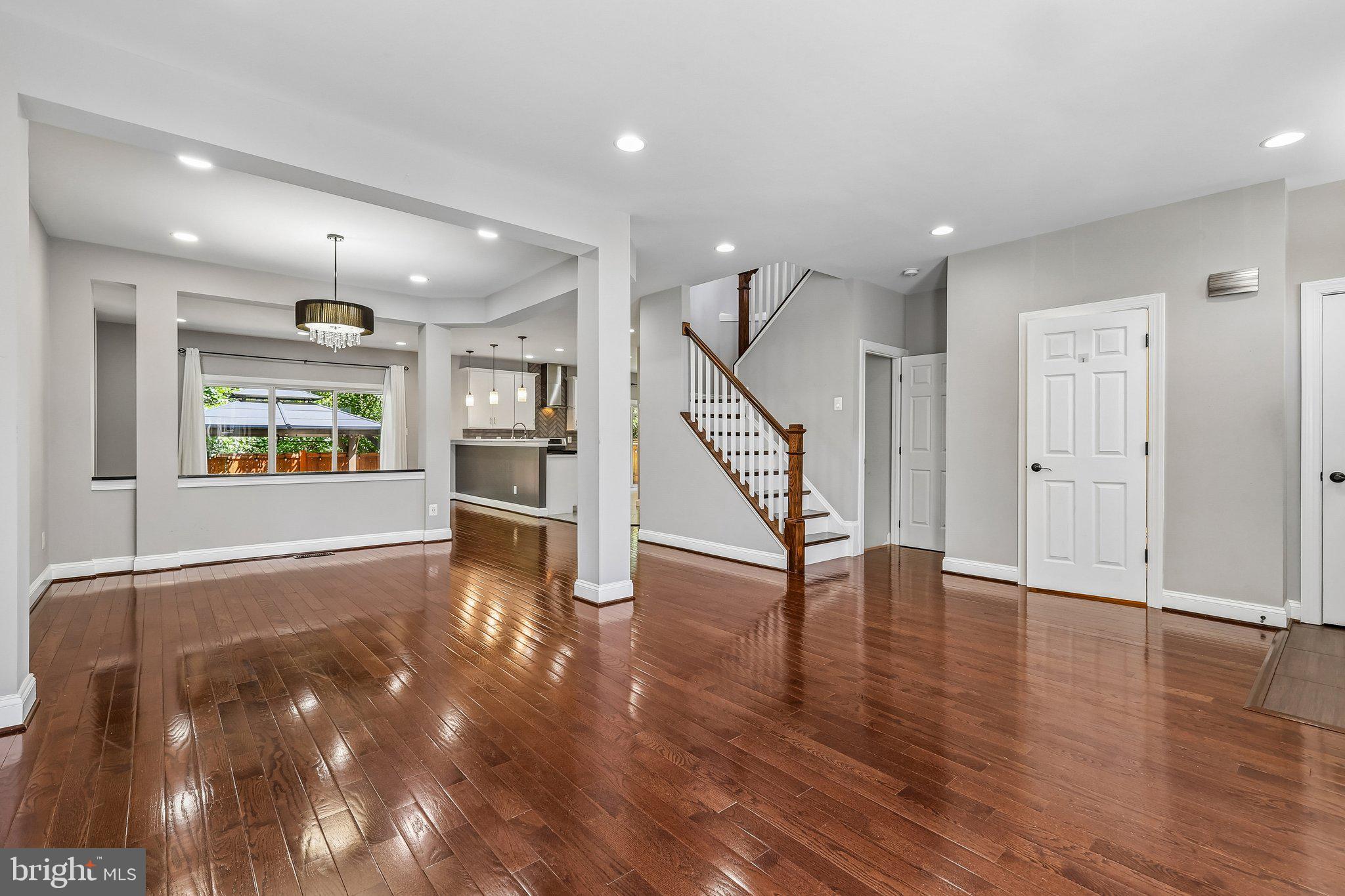 6009 MCALESTER WAY