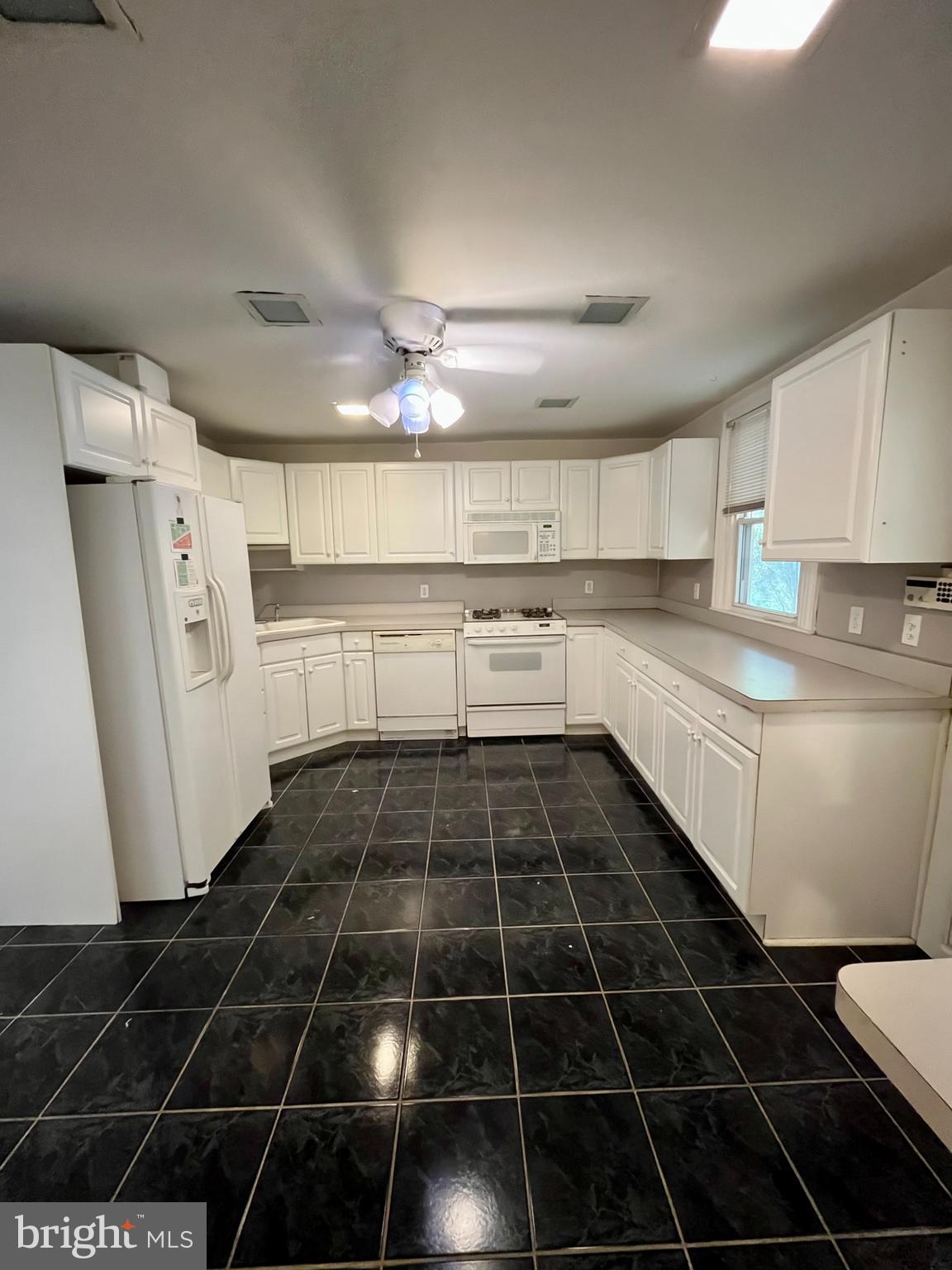 CONSHOHOCKEN - Residential Lease