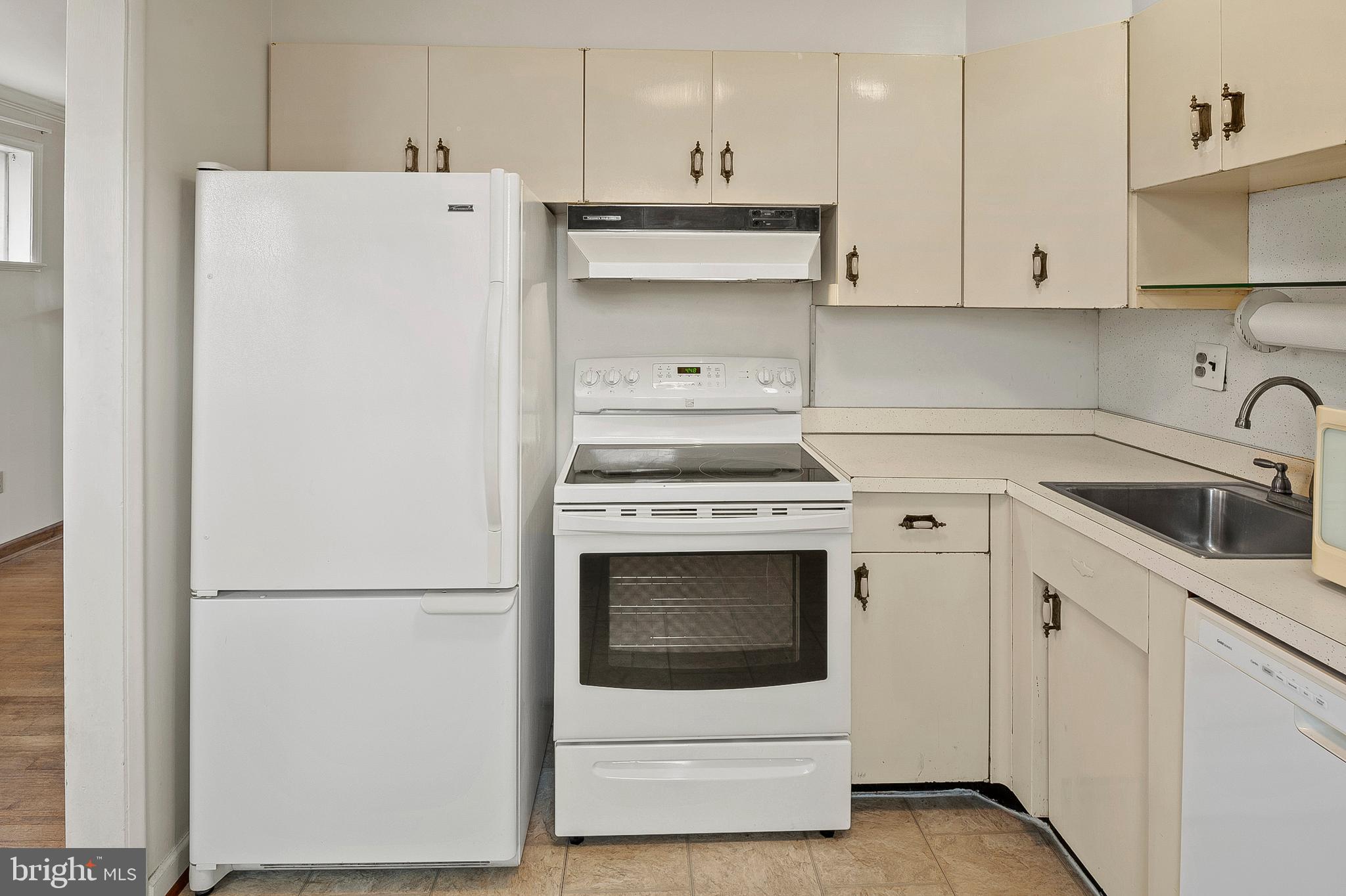 CONNECTICUT AVENUE ESTATES - Residential