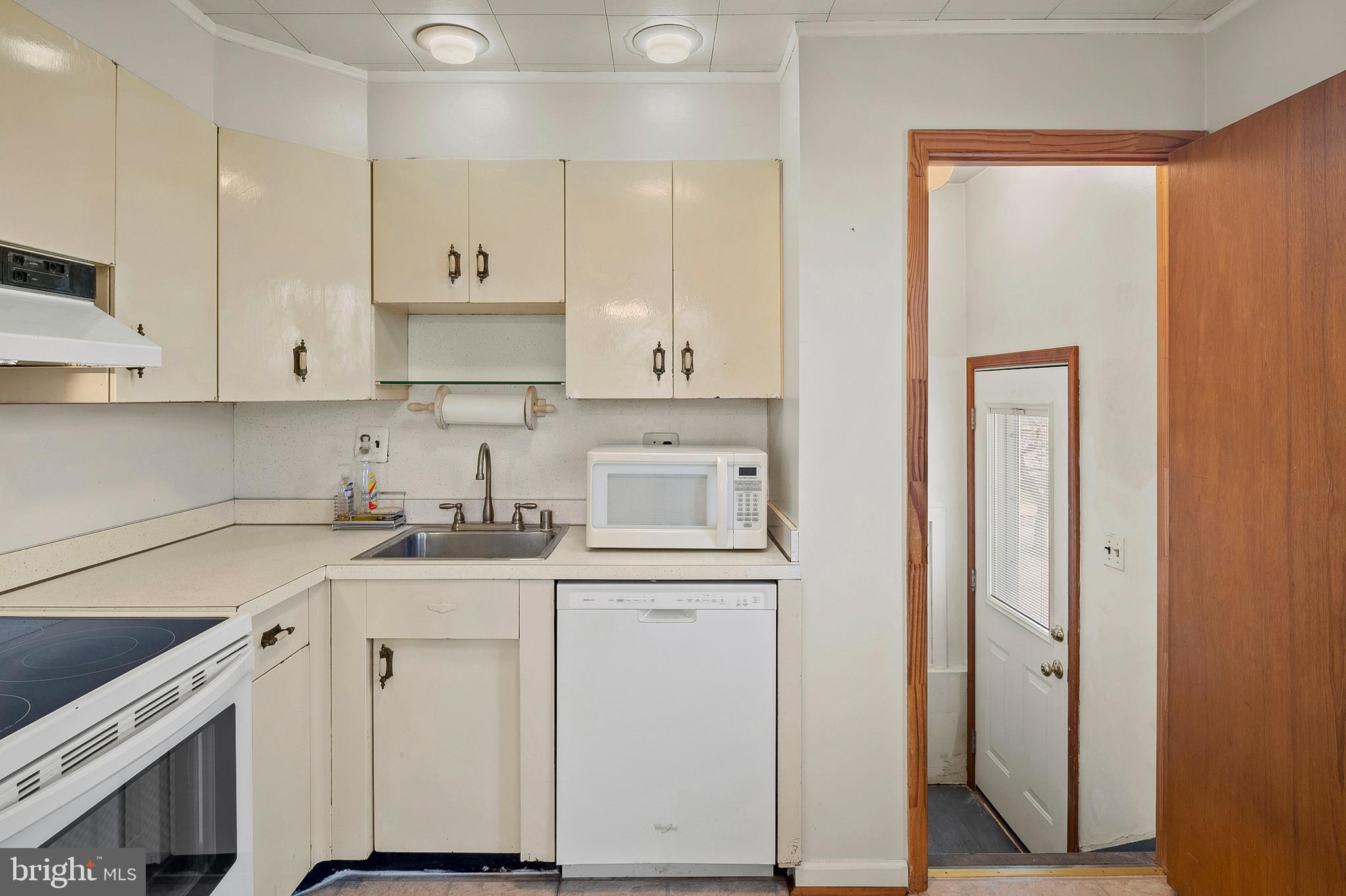 CONNECTICUT AVENUE ESTATES - Residential