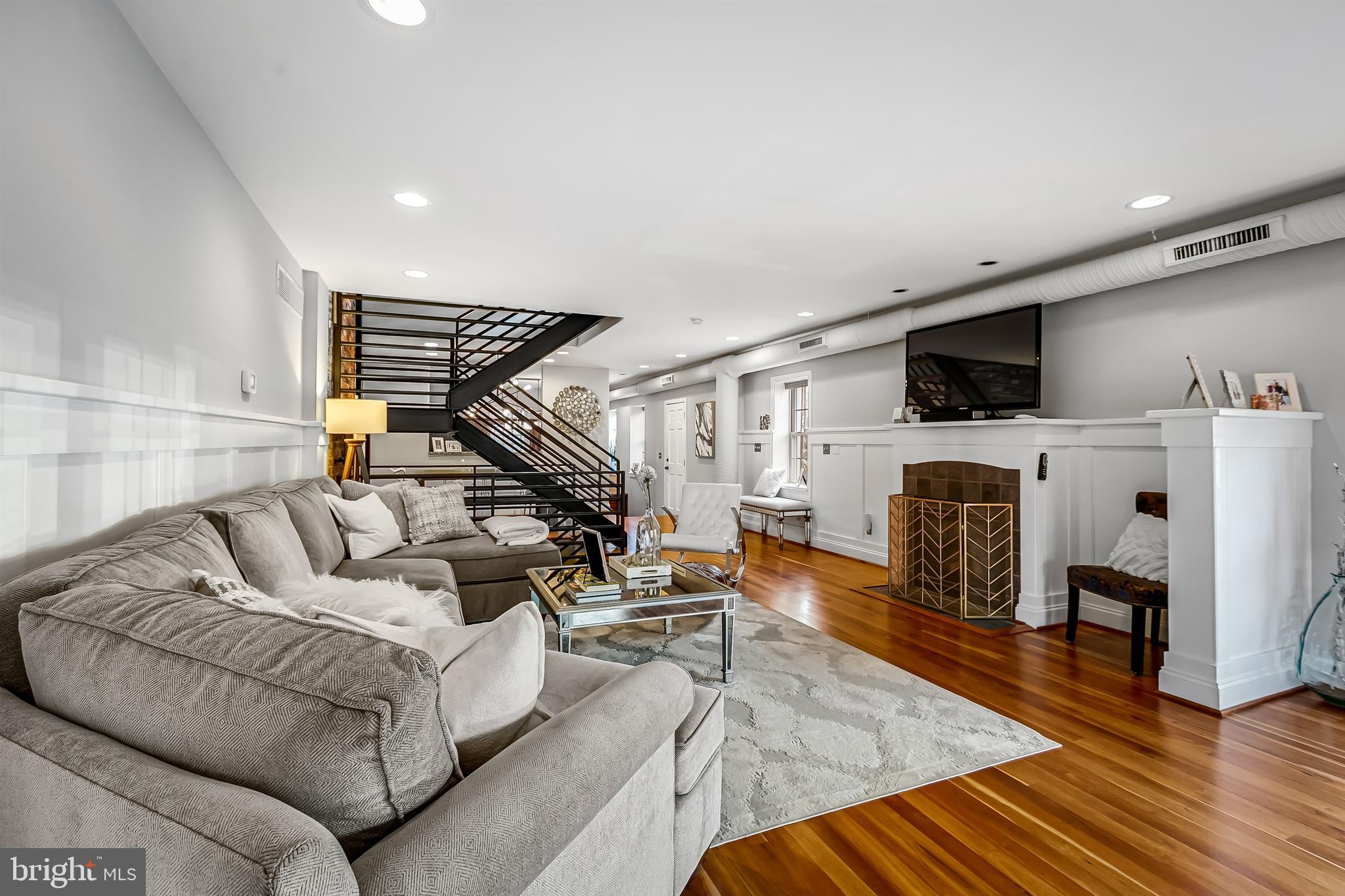 FEDERAL HILL HISTORIC DISTRICT - Residential