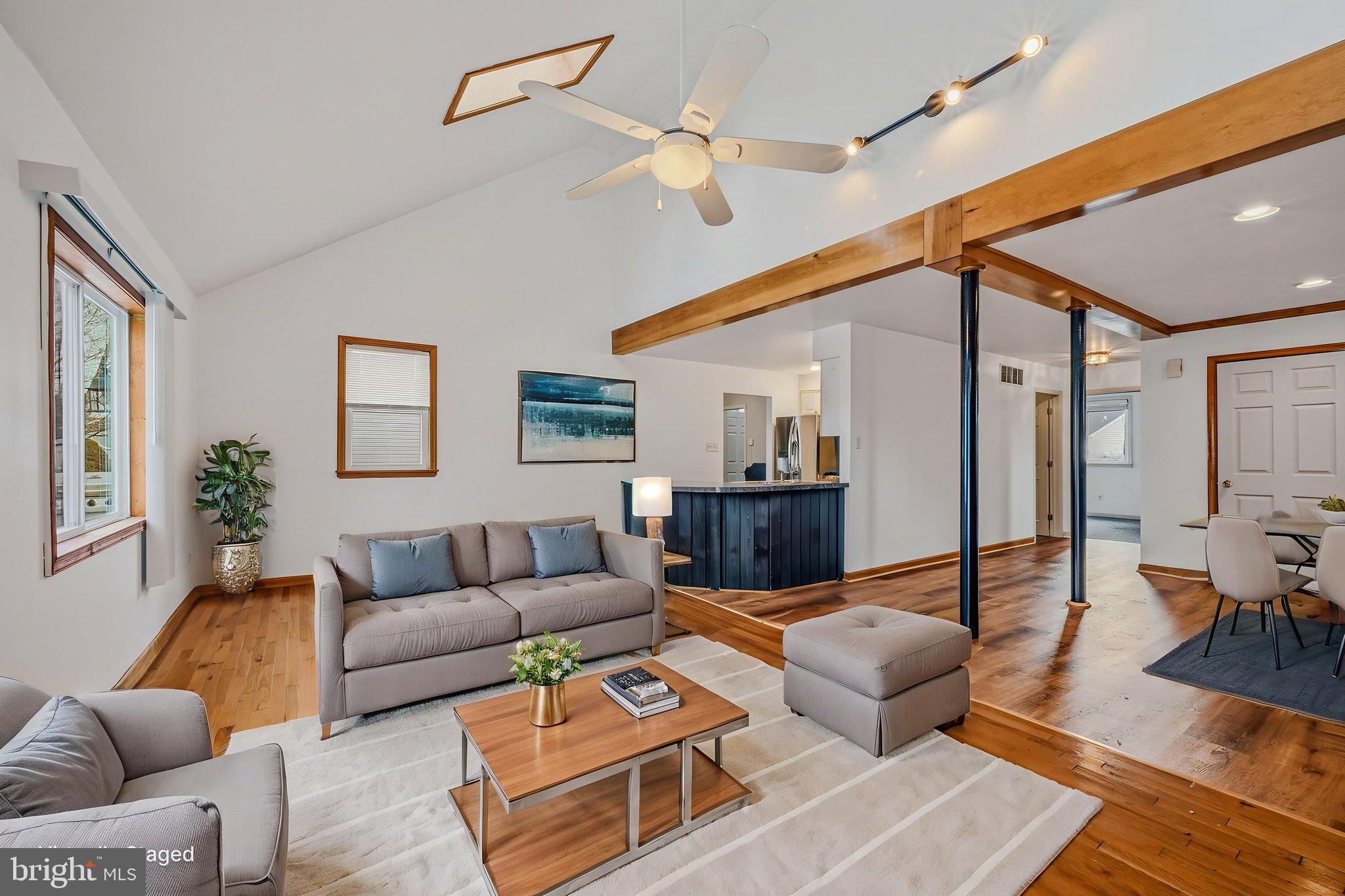 MAPLEWOOD - Residential