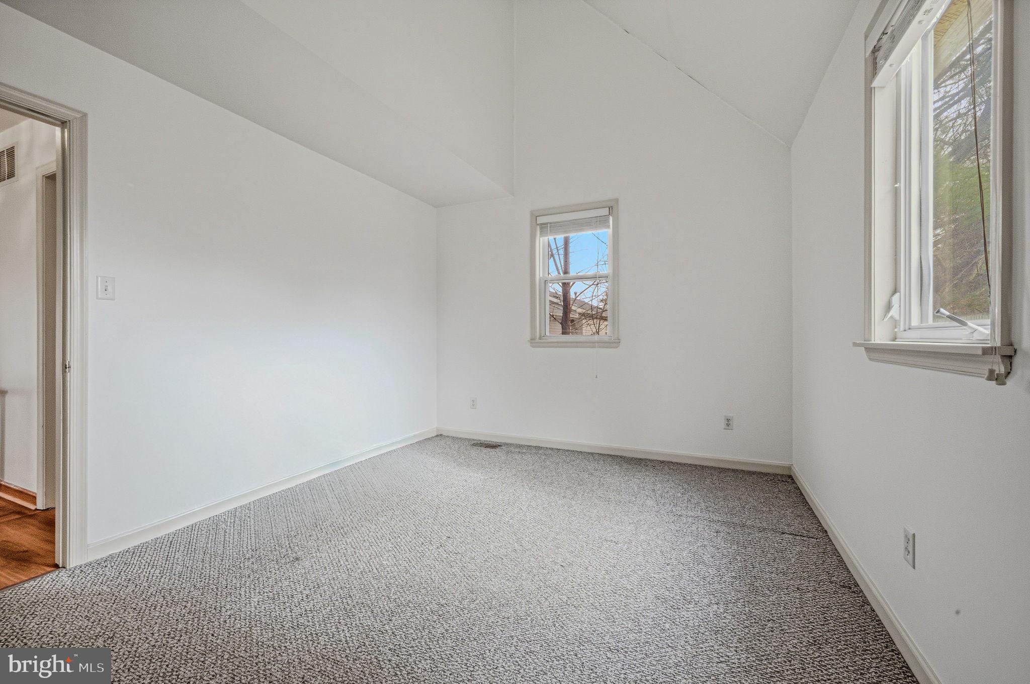 MAPLEWOOD - Residential