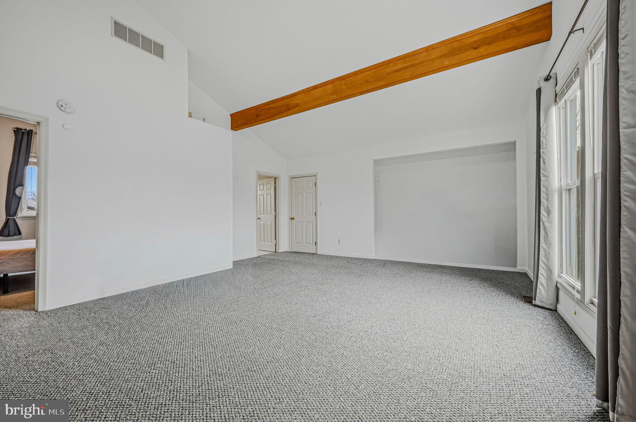 MAPLEWOOD - Residential