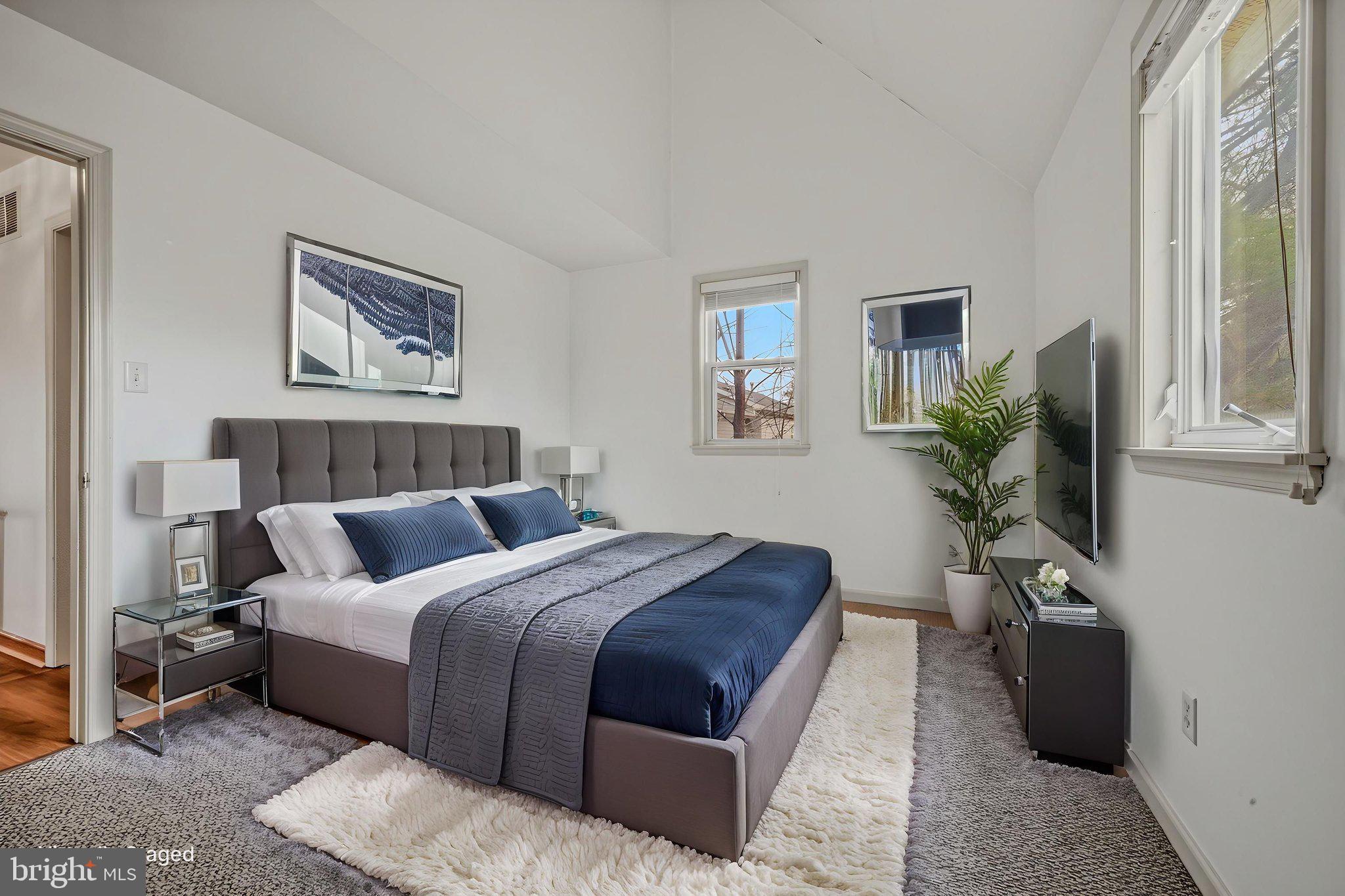 MAPLEWOOD - Residential