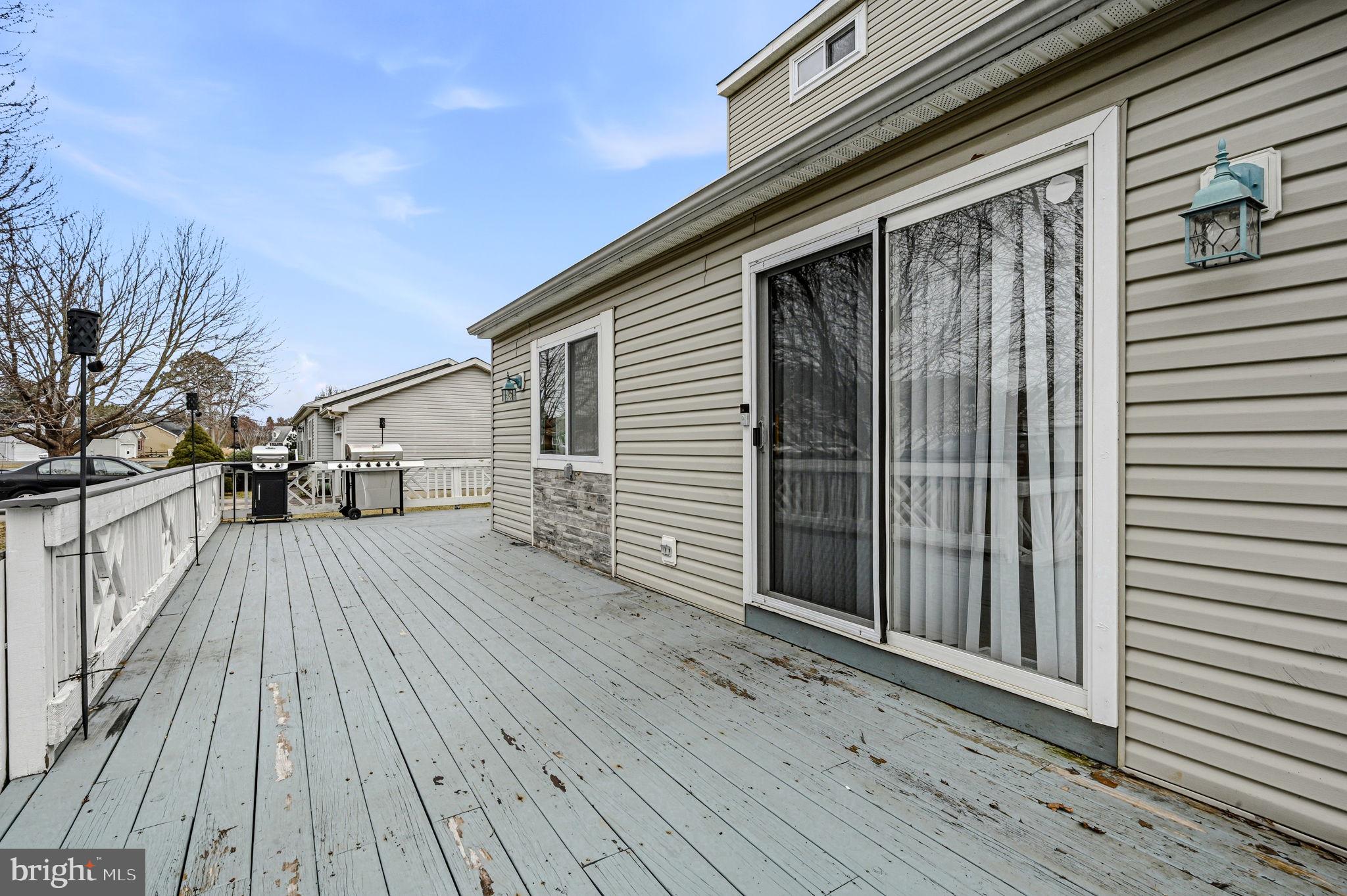 MAPLEWOOD - Residential