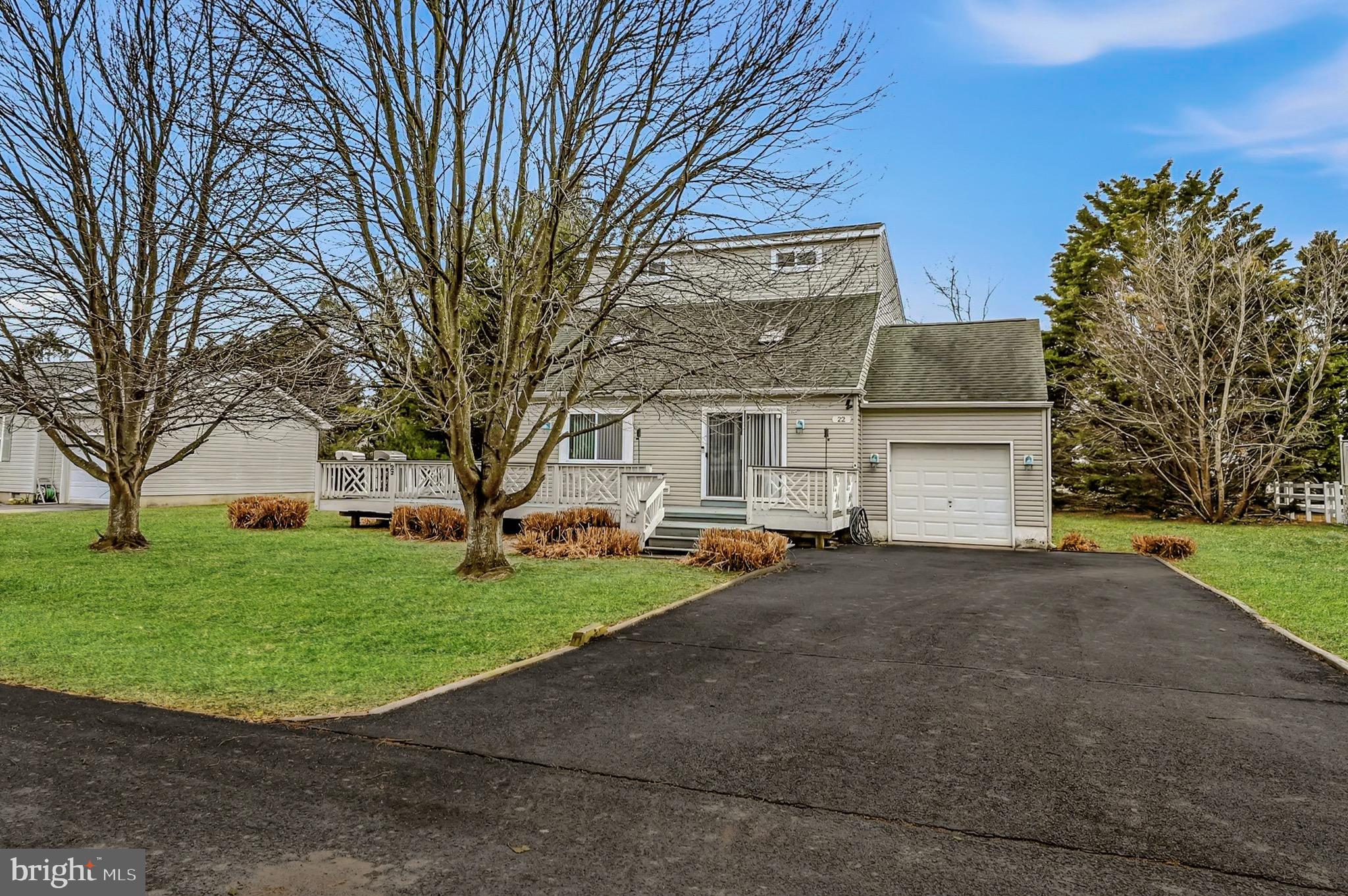 MAPLEWOOD - Residential