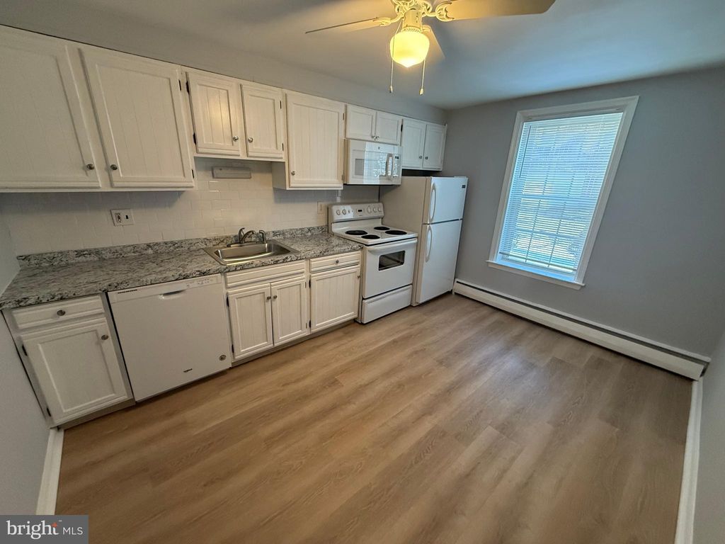 Photo of 27 Wallingford Avenue #B-3, WALLINGFORD, PA 19086 (MLS # PADE2107042)