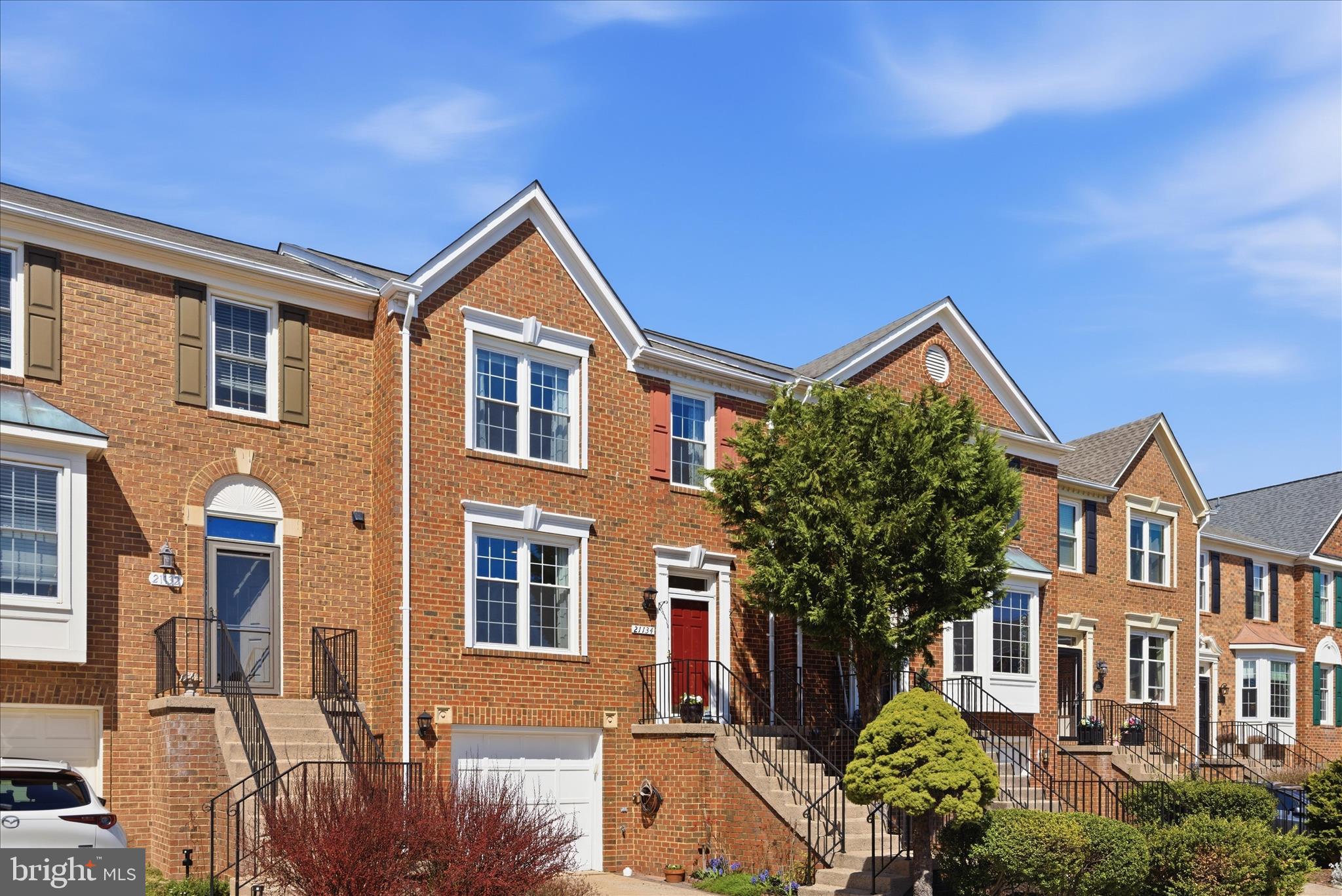ASHBURN FARM - Residential