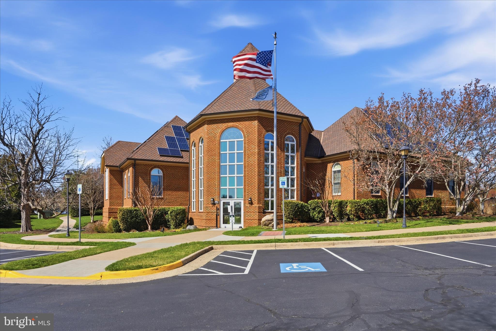 ASHBURN FARM - Residential