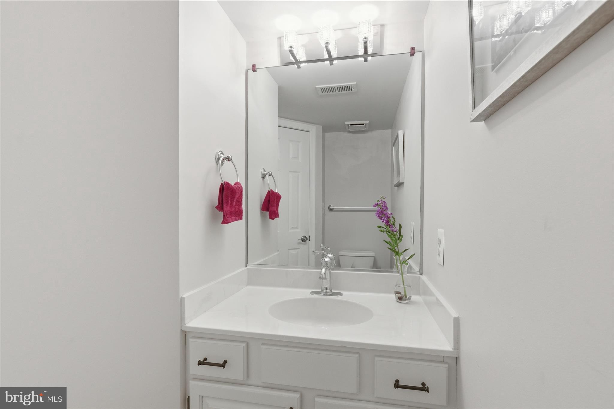 ASHBURN FARM - Residential