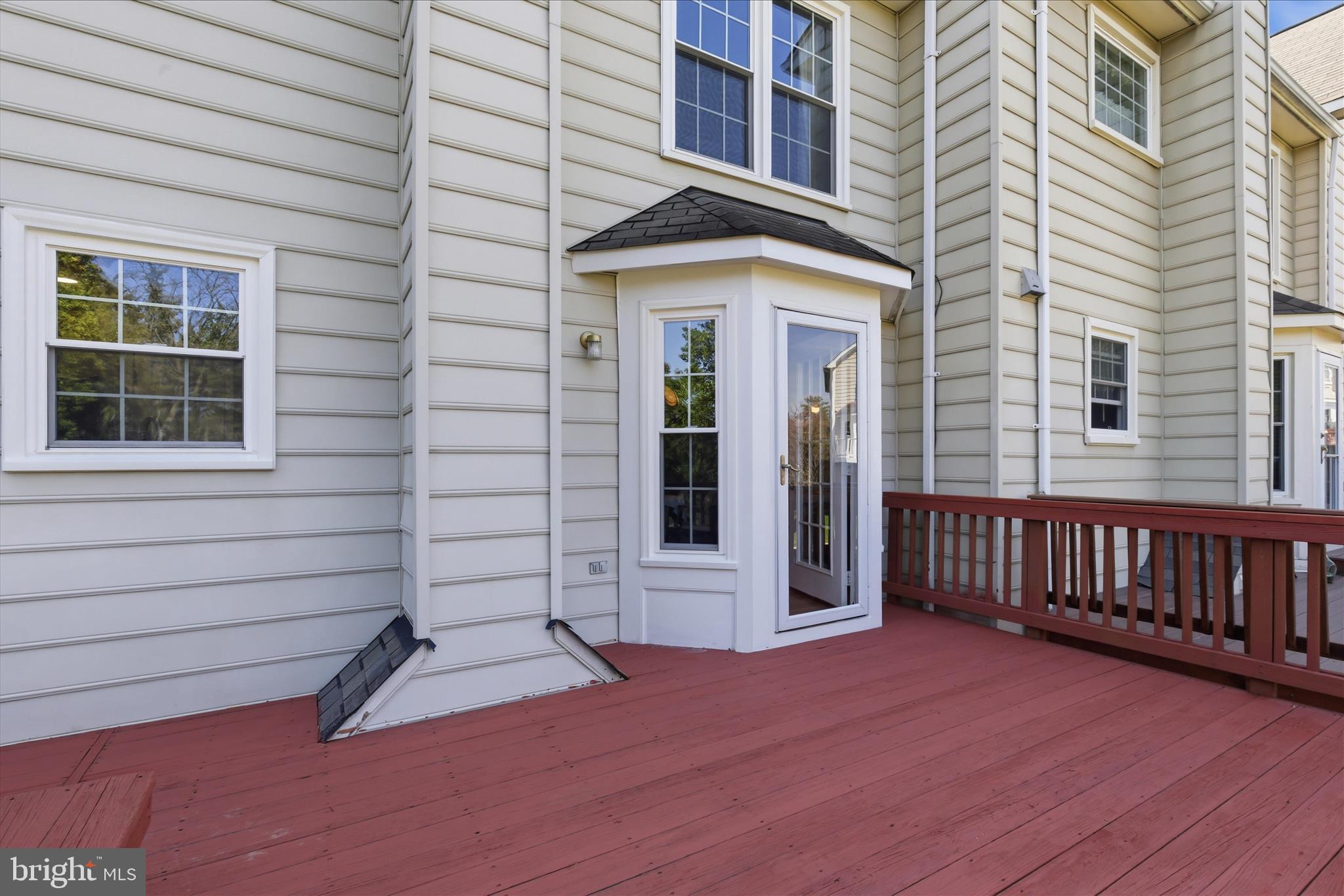 ASHBURN FARM - Residential