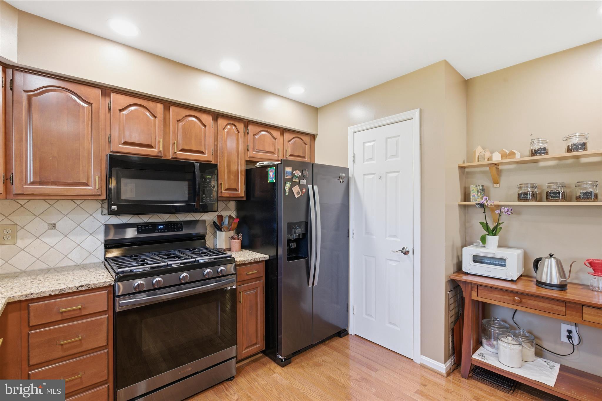 ASHBURN FARM - Residential