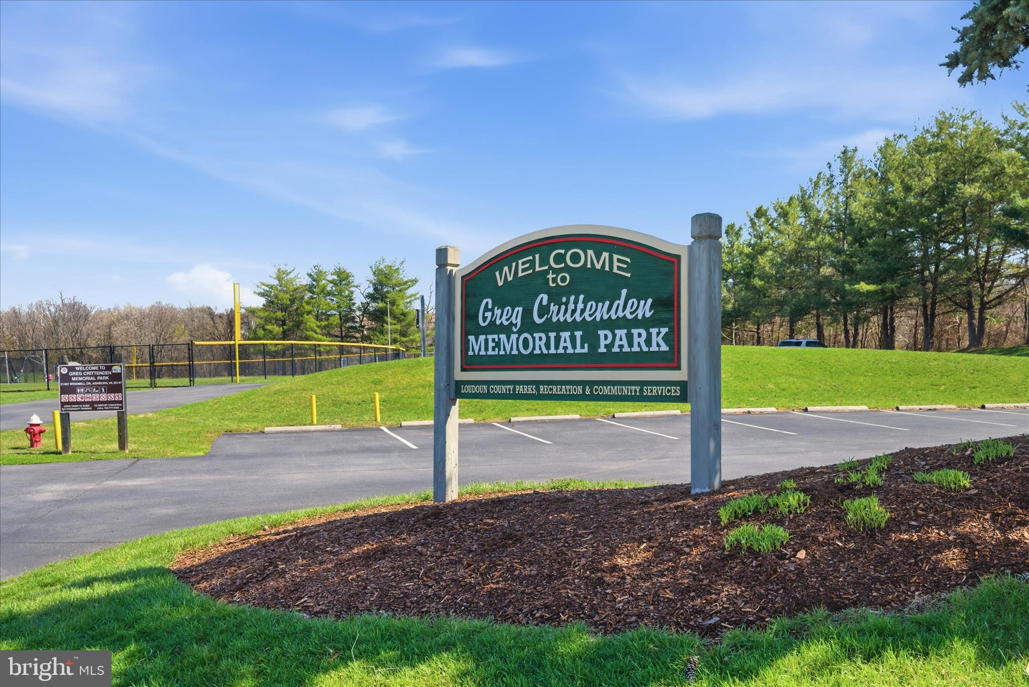 ASHBURN FARM - Residential