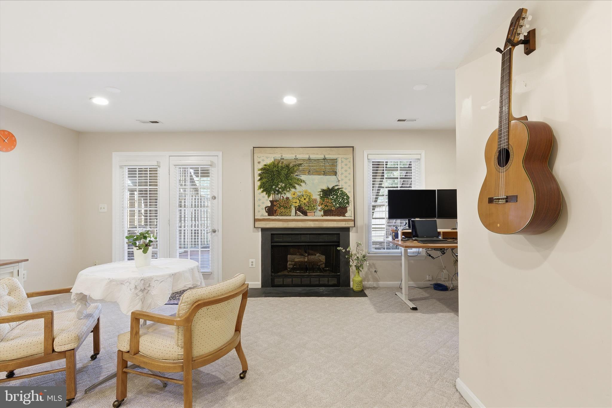 ASHBURN FARM - Residential