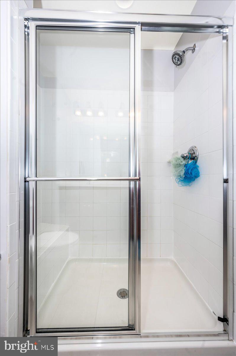 RIVERSIDE VILLAGES - Residential