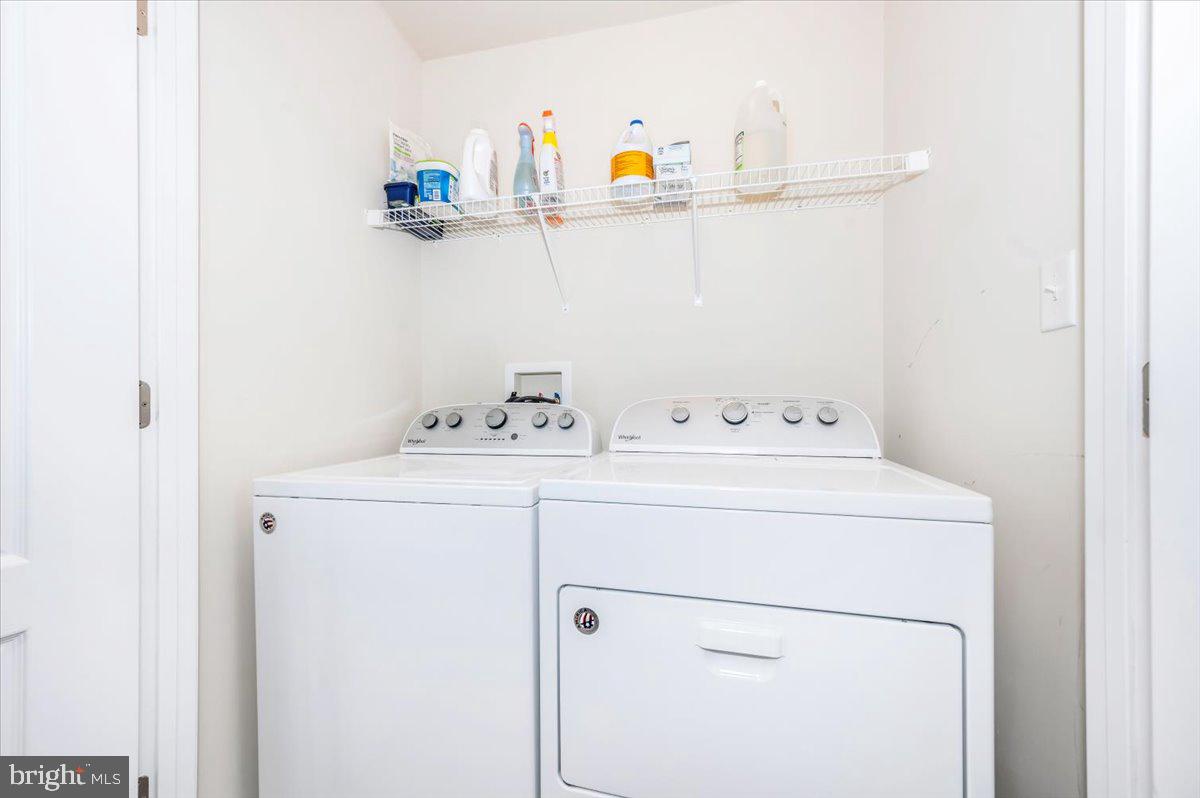 RIVERSIDE VILLAGES - Residential