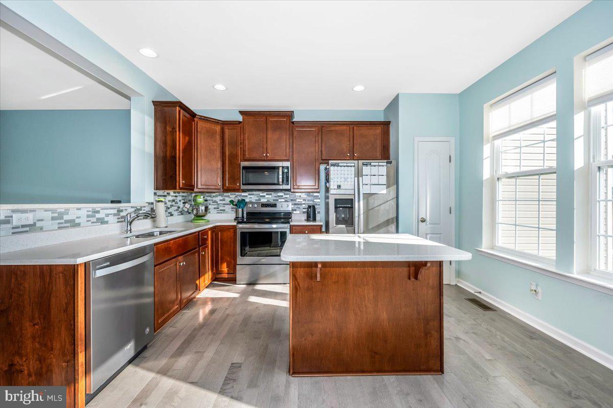 RIVERSIDE VILLAGES - Residential