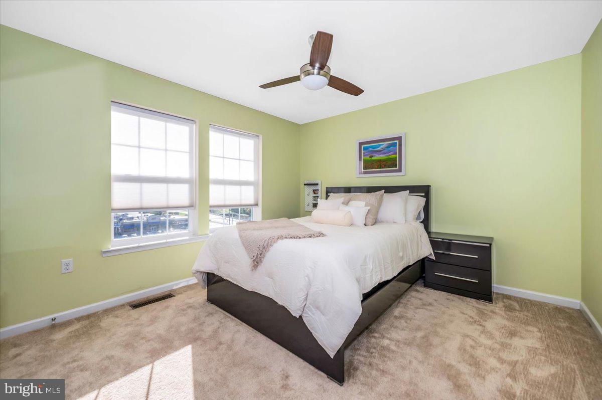 RIVERSIDE VILLAGES - Residential