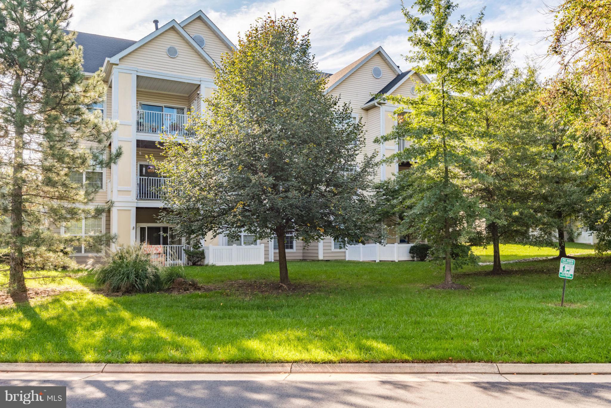 ASHBURN FARM - Residential