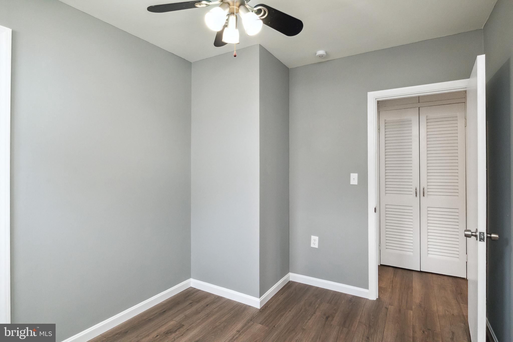 TOLLGATE - Residential