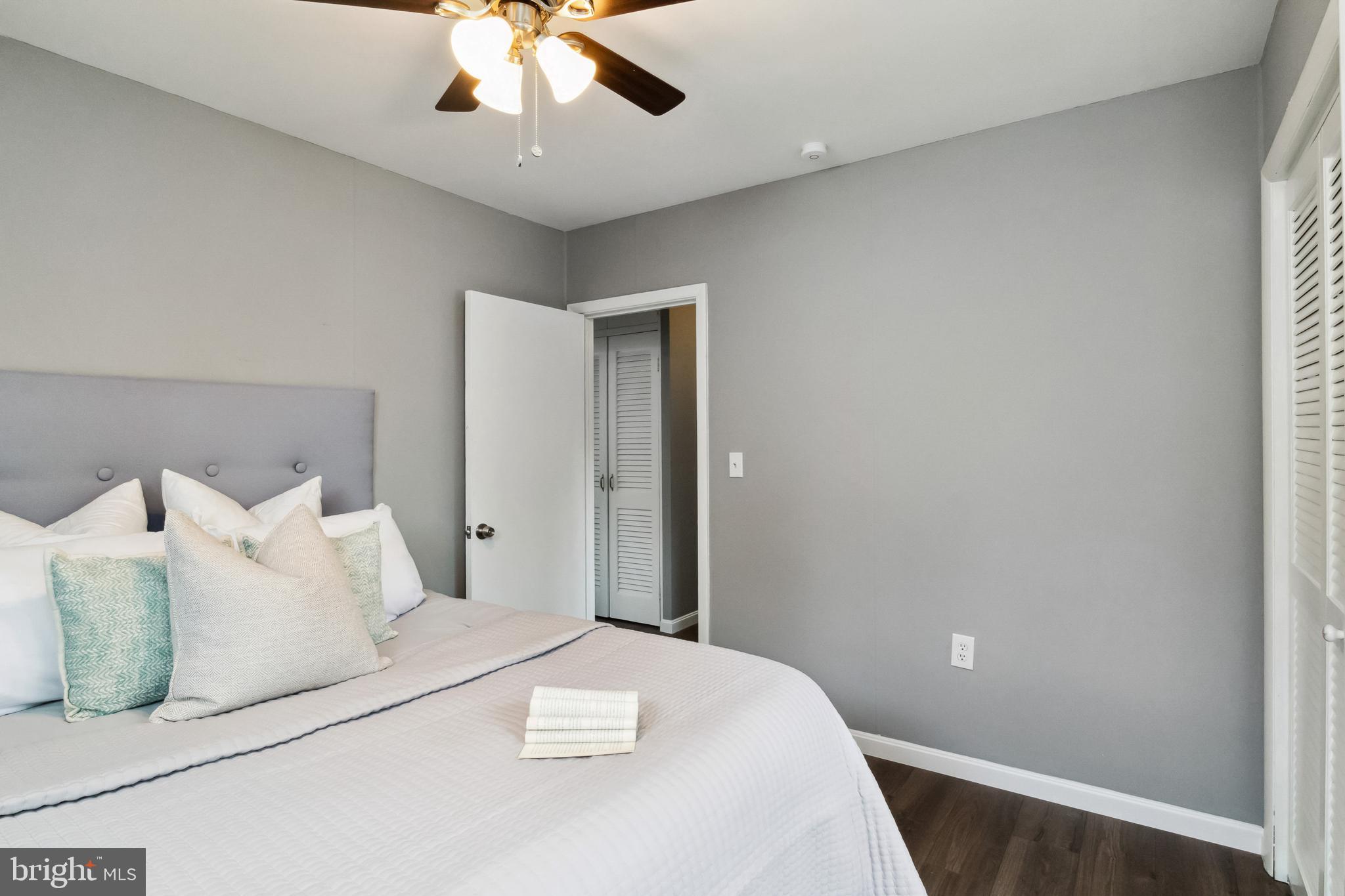 TOLLGATE - Residential