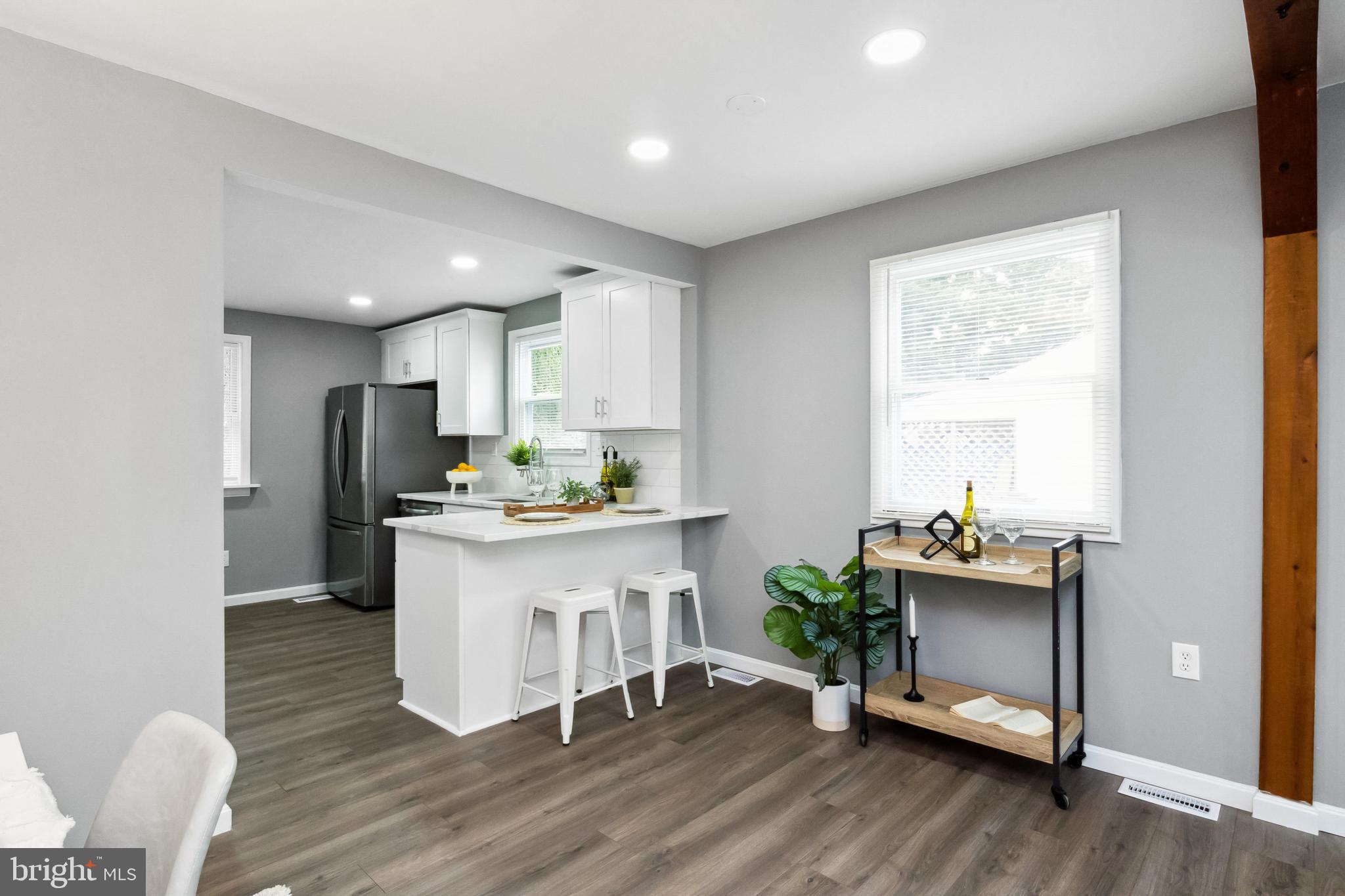 TOLLGATE - Residential