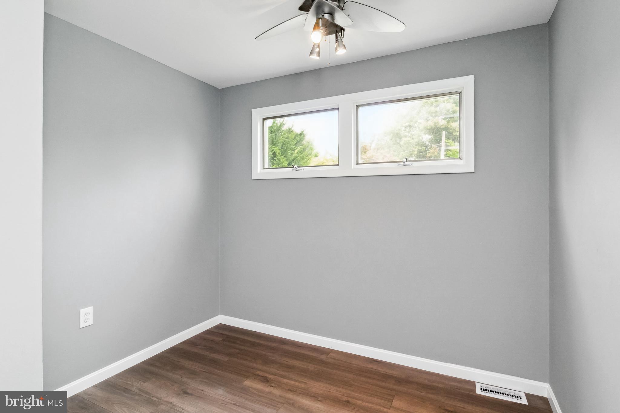 TOLLGATE - Residential