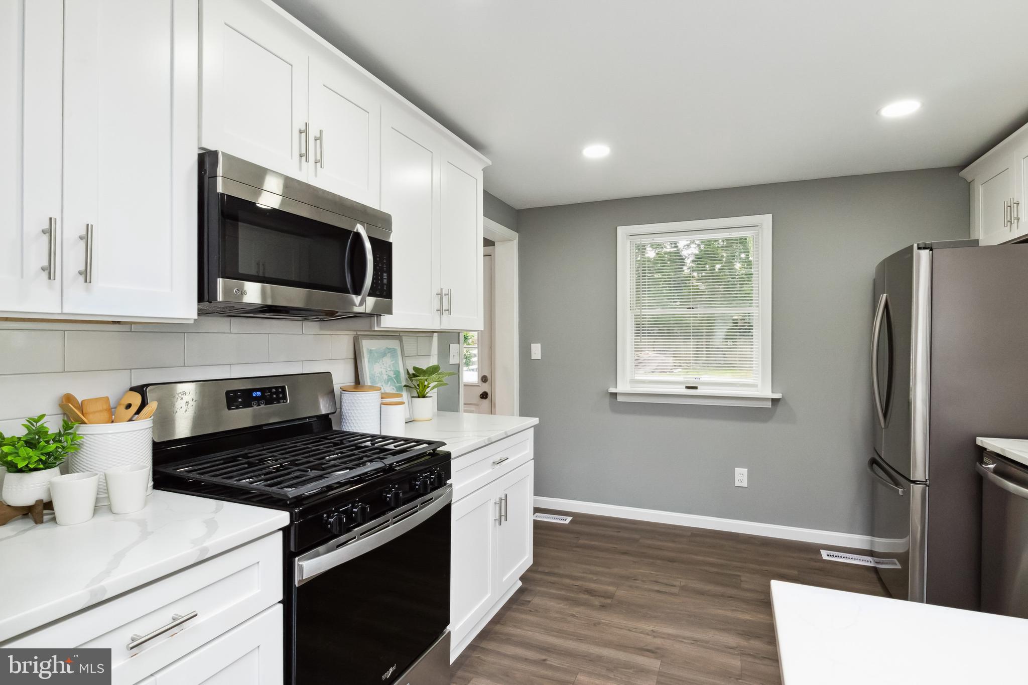 TOLLGATE - Residential