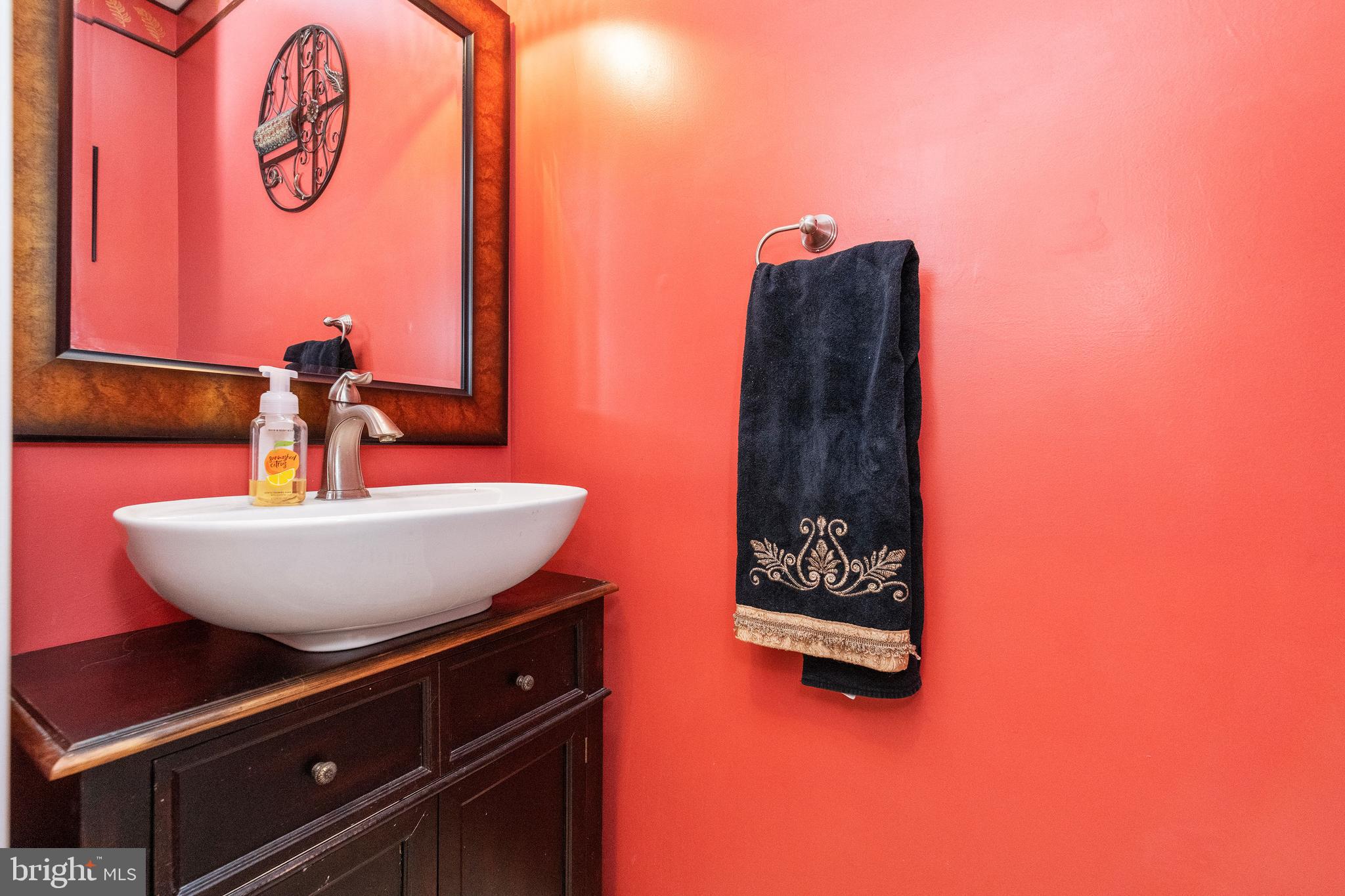 ABINGDON ESTATES - Residential