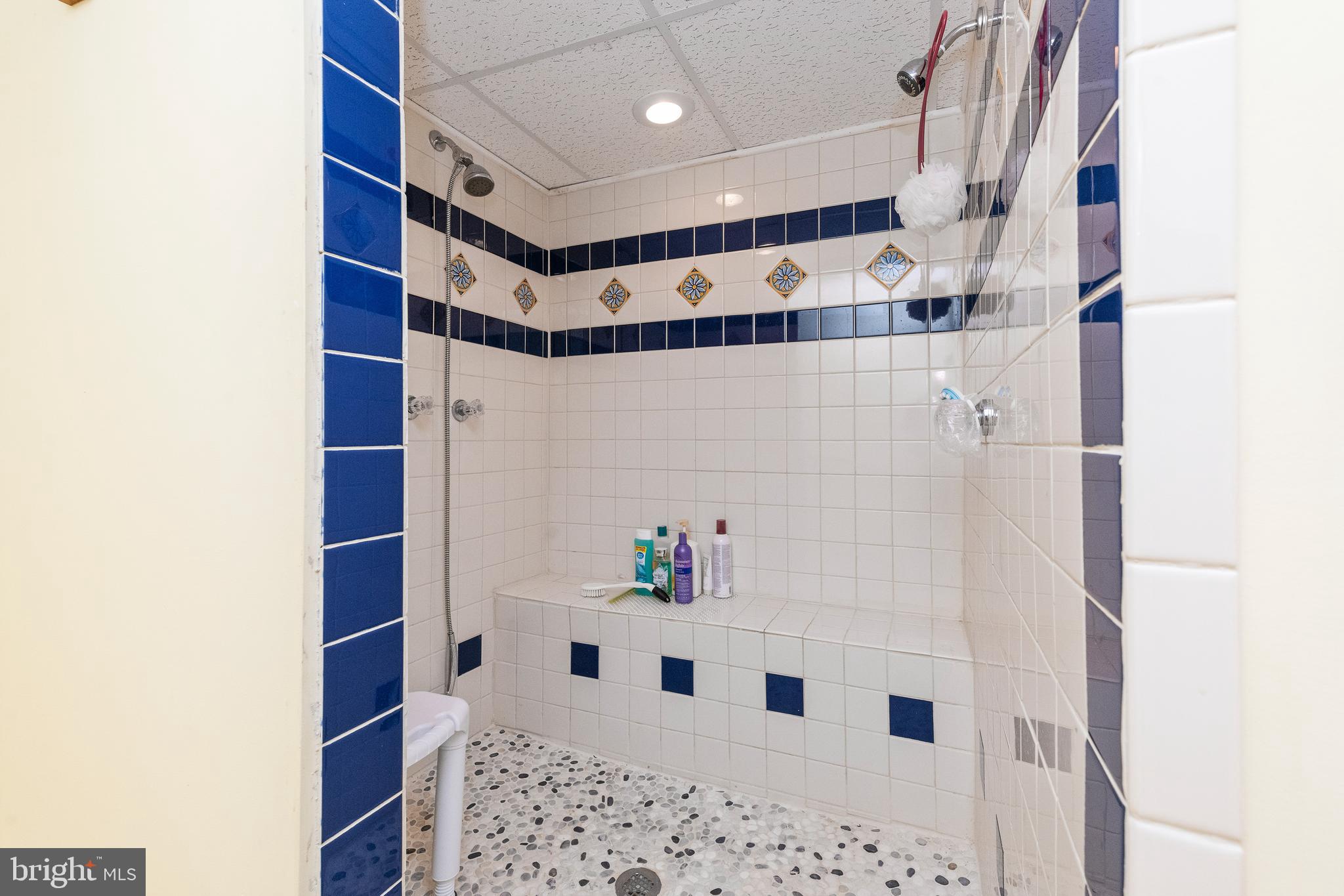 ABINGDON ESTATES - Residential