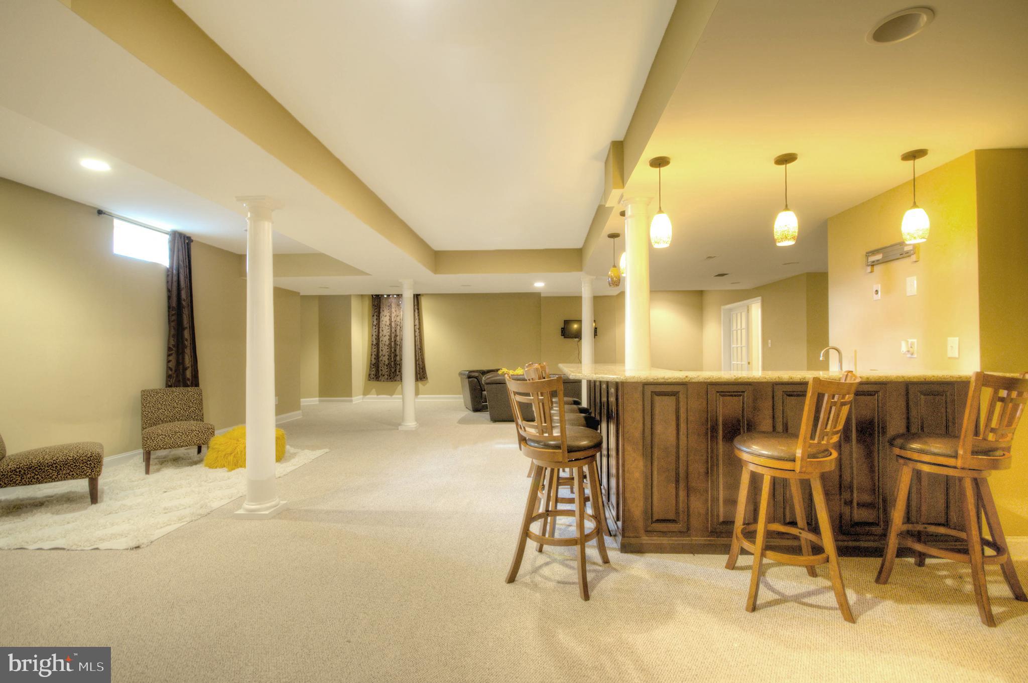 HIGH POINTE ESTATES - Residential