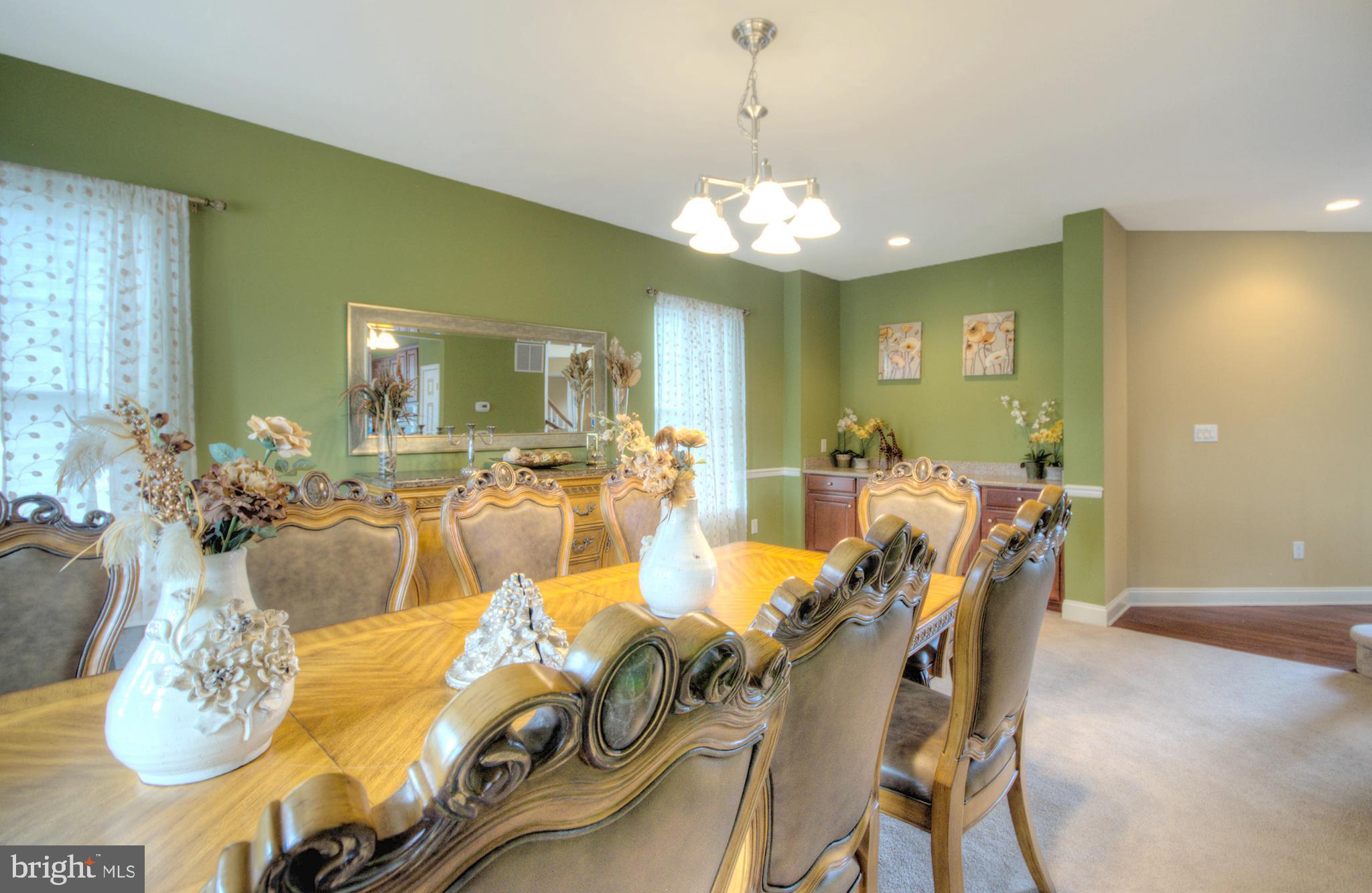 HIGH POINTE ESTATES - Residential