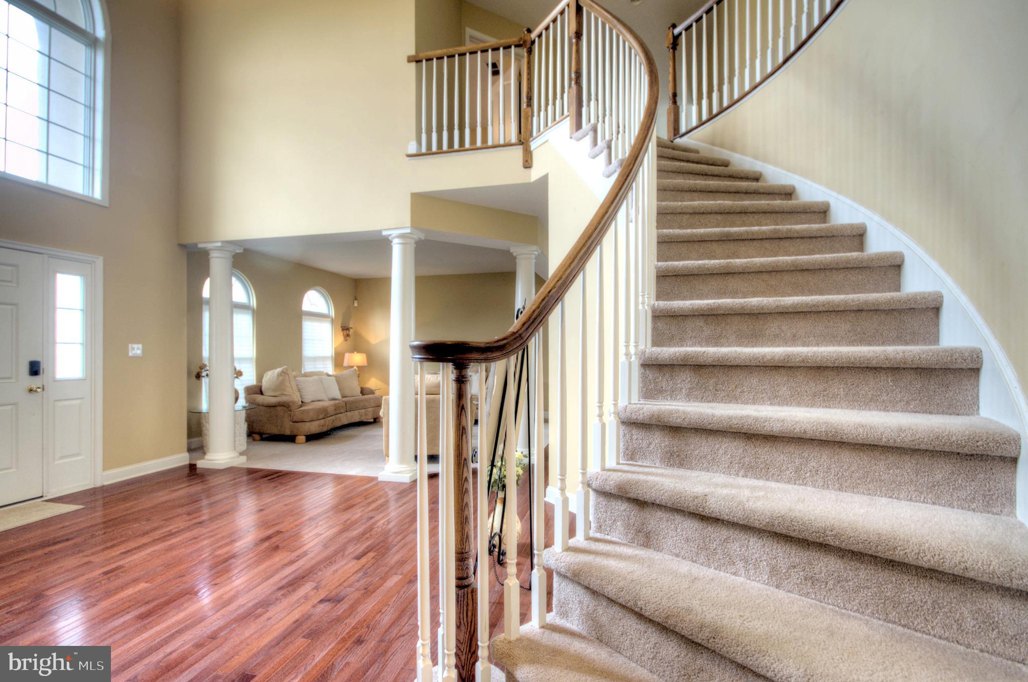 HIGH POINTE ESTATES - Residential