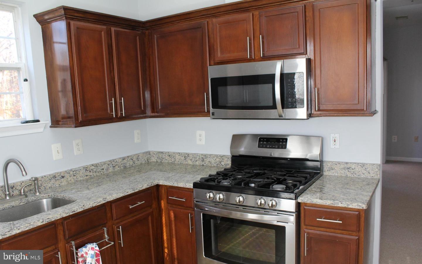 RUSSETT - Residential Lease