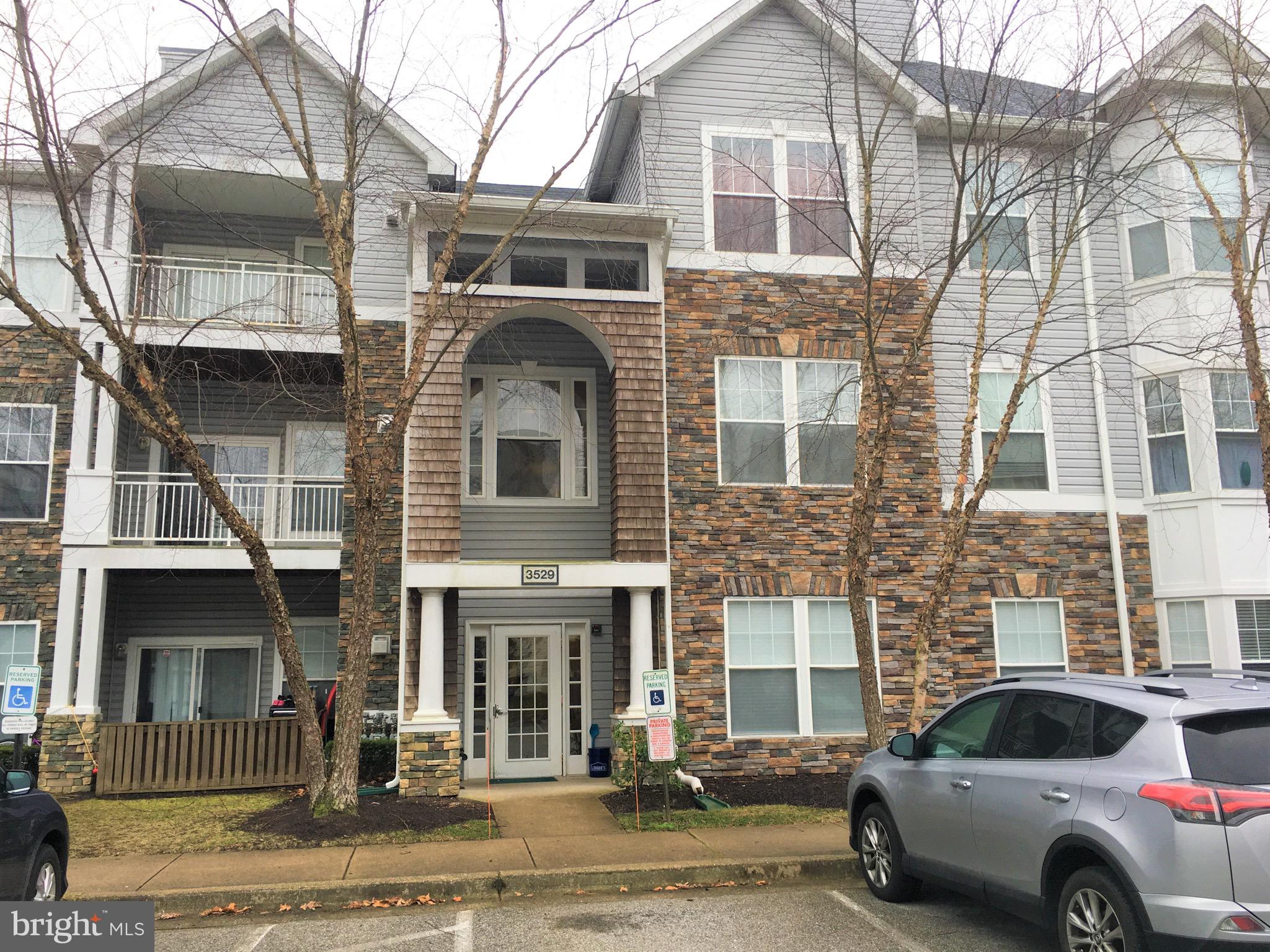 RUSSETT - Residential Lease