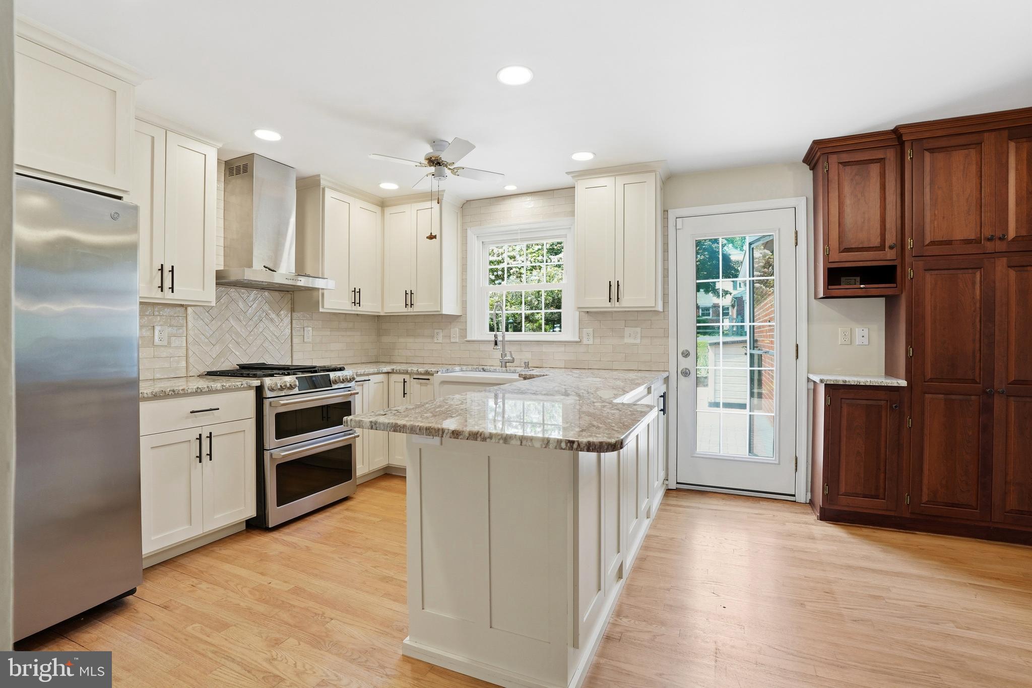 1078 KERWOOD ROAD