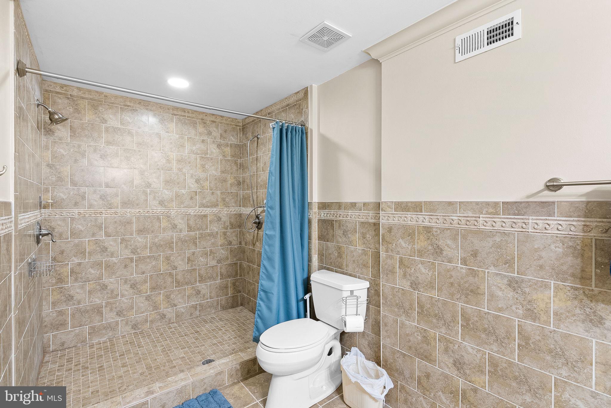 CEDAR CREEK FARMS - Residential