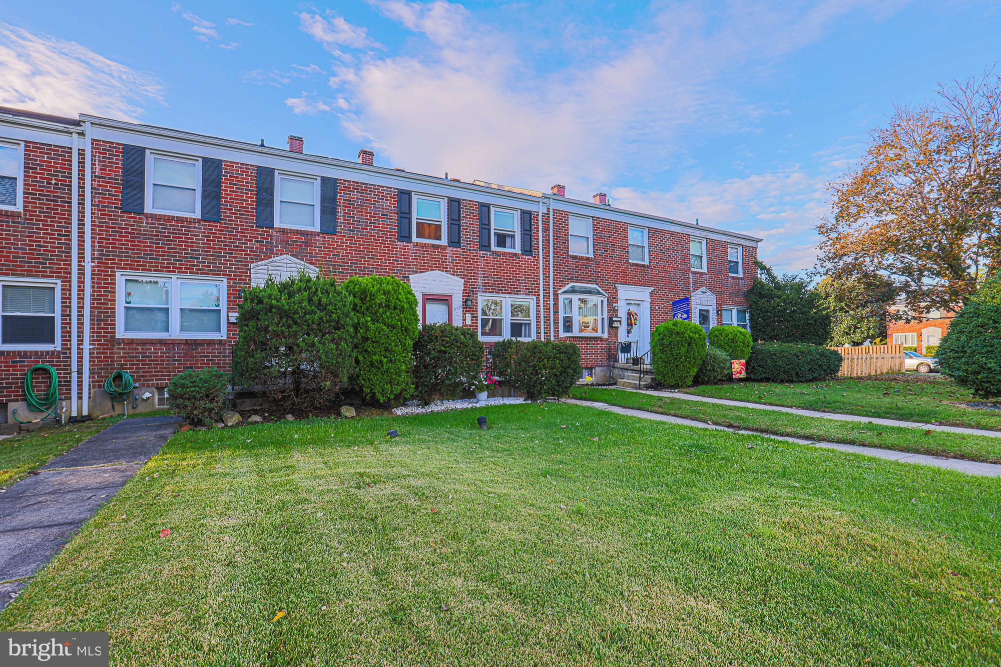 WILKER COURT - Residential