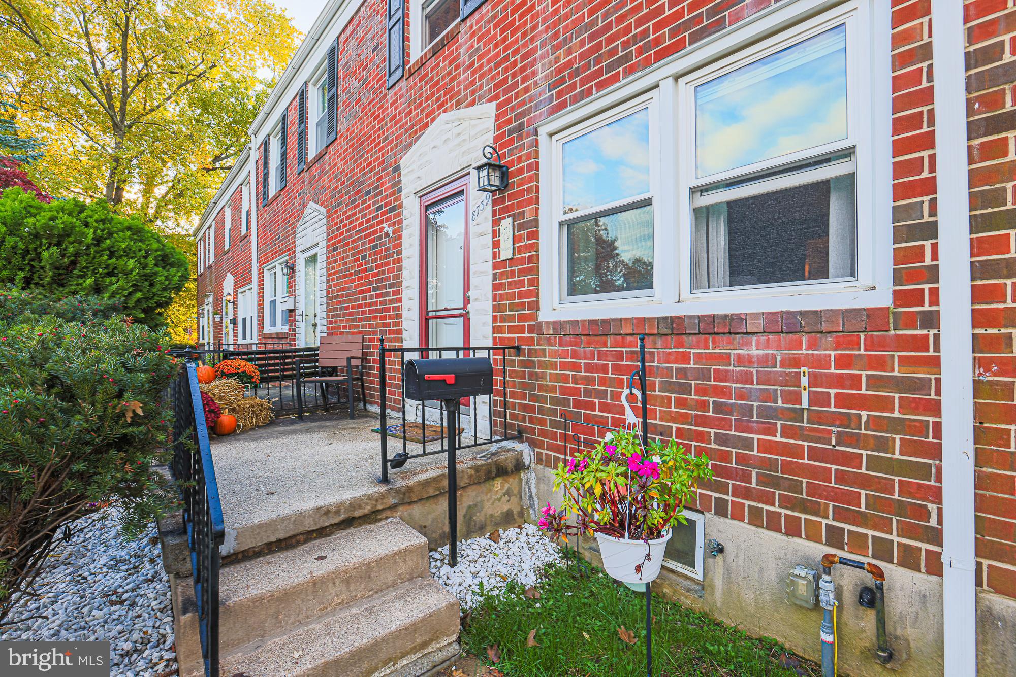WILKER COURT - Residential