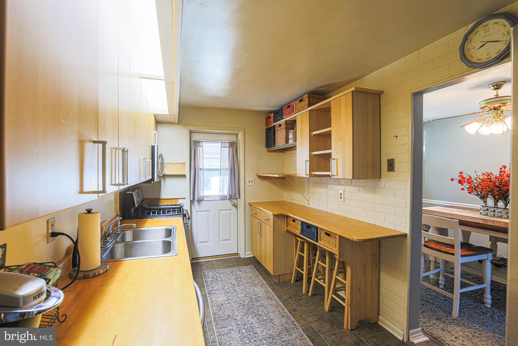 WILKER COURT - Residential
